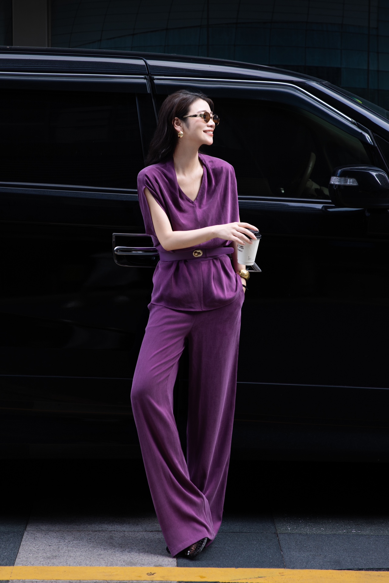 “YSL Zero Bronze Mask Suite: High-Quality Women’s Clothes with Lazy Atmosphere and Super-Fired Colors” - 图片 1