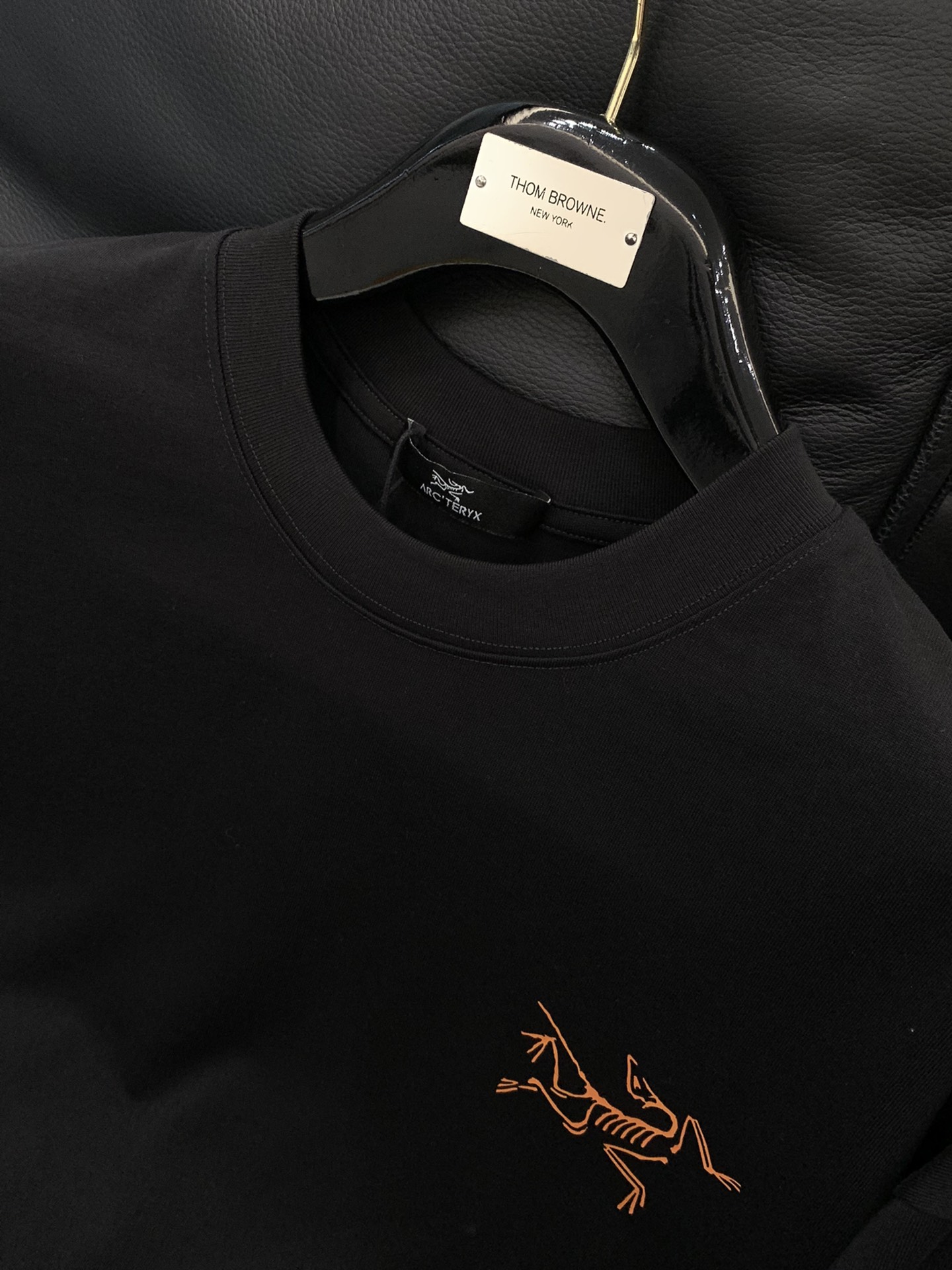 ，ARCTERYX 始祖鸟，2025夏季AW新品，时尚休闲圆领短袖T恤，专柜同步有售，原单狠货，进口原版