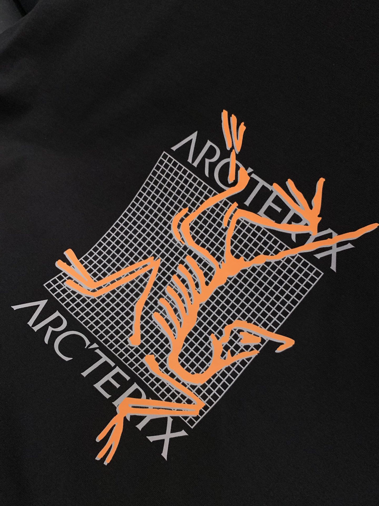 ，ARCTERYX 始祖鸟，2025夏季AW新品，时尚休闲圆领短袖T恤，专柜同步有售，原单狠货，进口原版