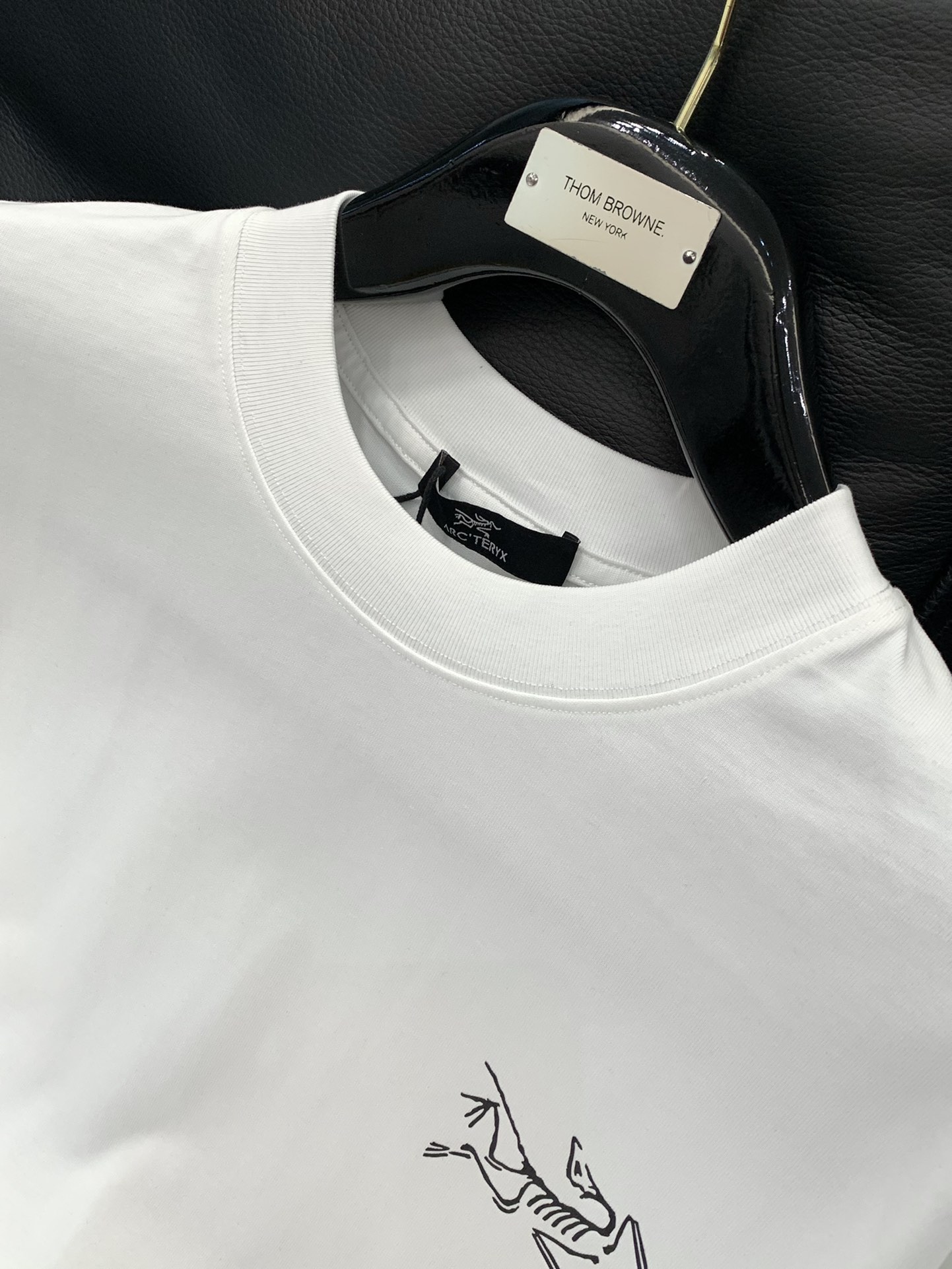 ，ARCTERYX 始祖鸟，2025夏季AW新品，时尚休闲圆领短袖T恤，专柜同步有售，原单狠货，进口原版