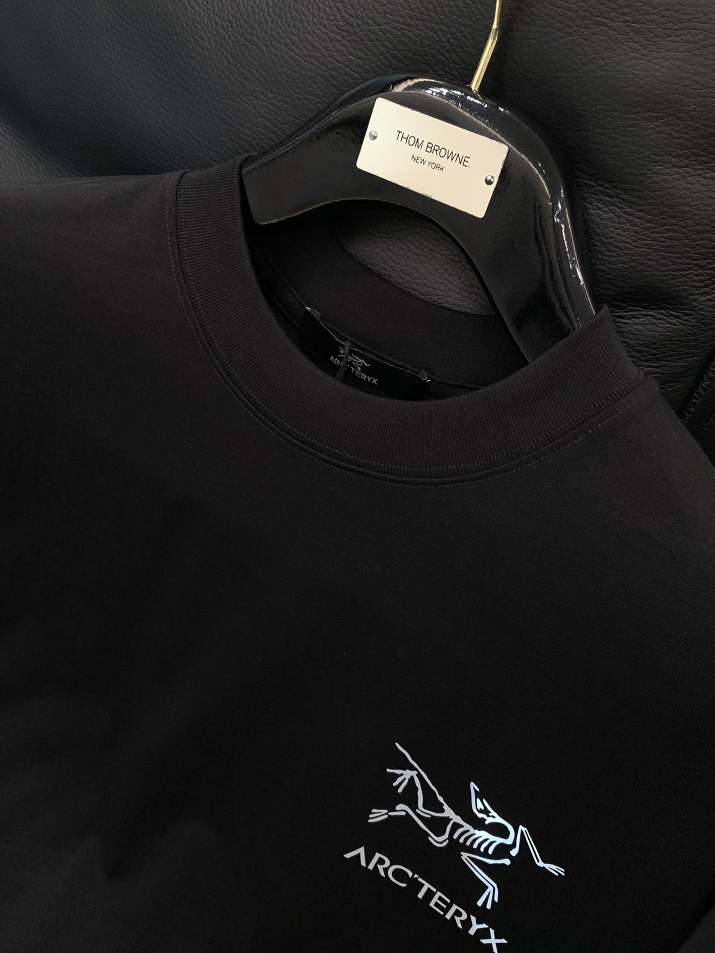 ，ARCTERYX 始祖鸟，2025夏季AW新品，时尚休闲圆领短袖T恤，专柜同步有售，原单狠货，进口原版