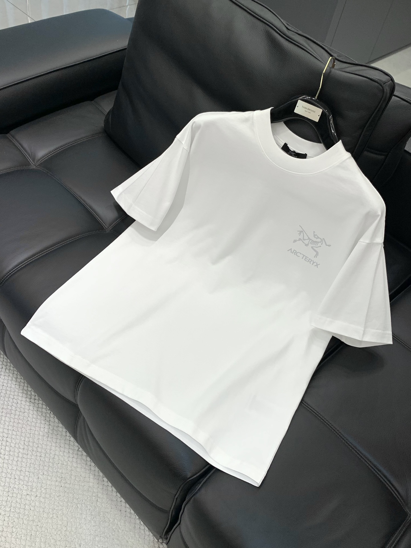 ，ARCTERYX 始祖鸟，2025夏季AW新品，时尚休闲圆领短袖T恤，专柜同步有售，原单狠货，进口原版