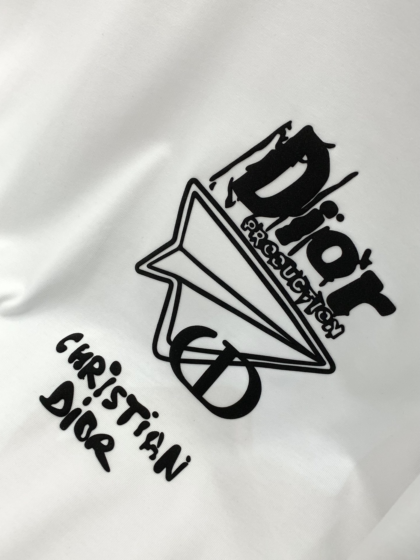 ，Dior 迪奥， 2025夏季新品，专柜同步有售，简约时尚休闲圆领短袖T恤，原版进口面料，舒适透气，顶