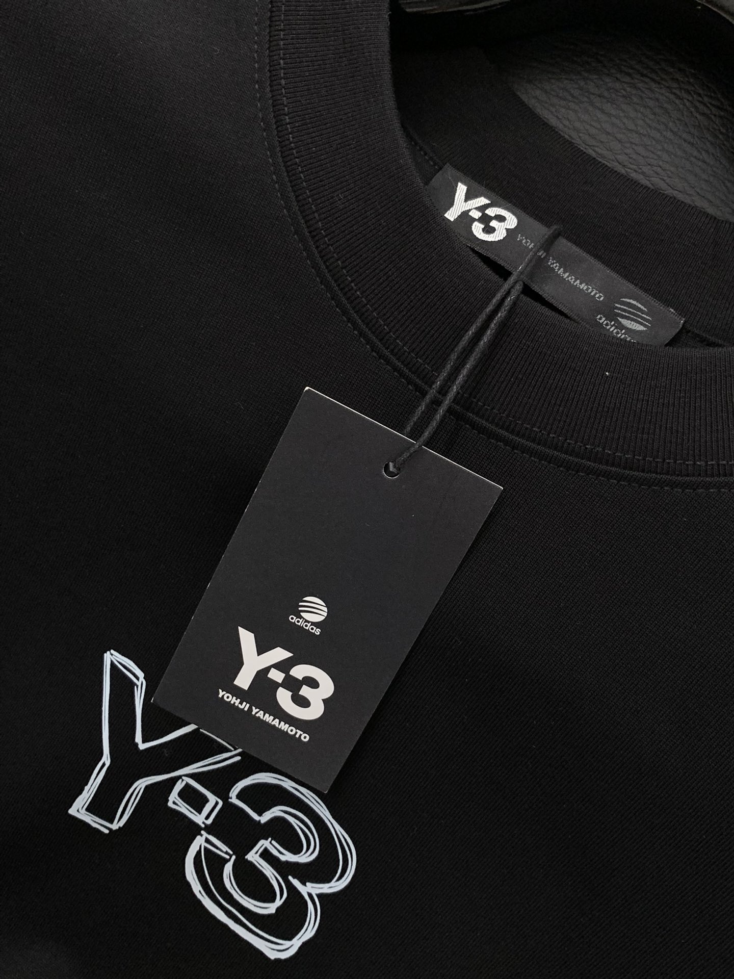 ，Y-3 山本耀司，2025夏季最新品，专柜同步有售，原单狠货，时尚休闲圆领短袖T恤，进口原版面料，舒适