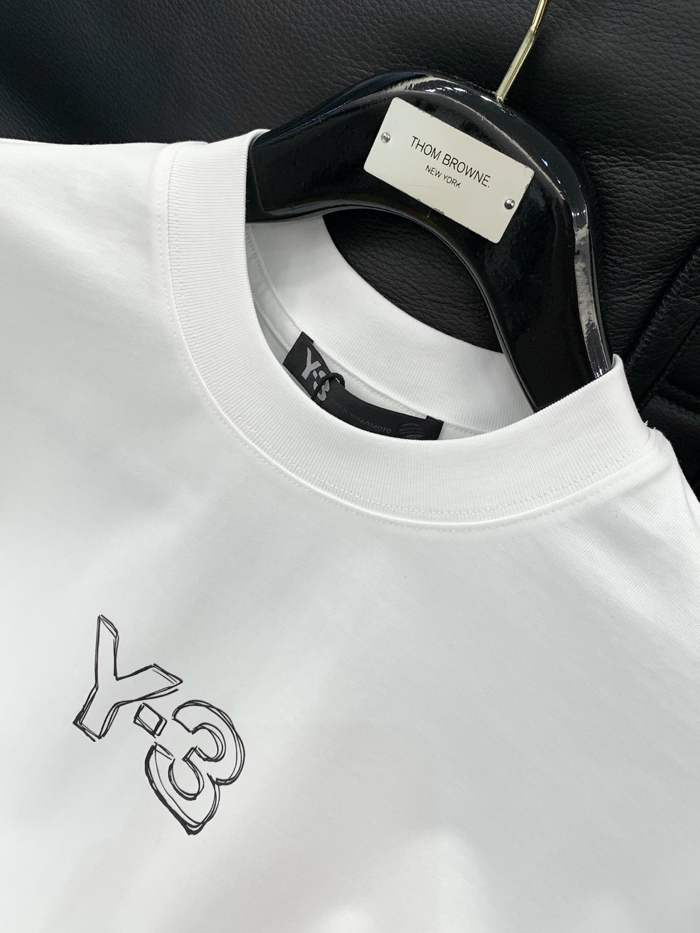 ，Y-3 山本耀司，2025夏季最新品，专柜同步有售，原单狠货，时尚休闲圆领短袖T恤，进口原版面料，舒适