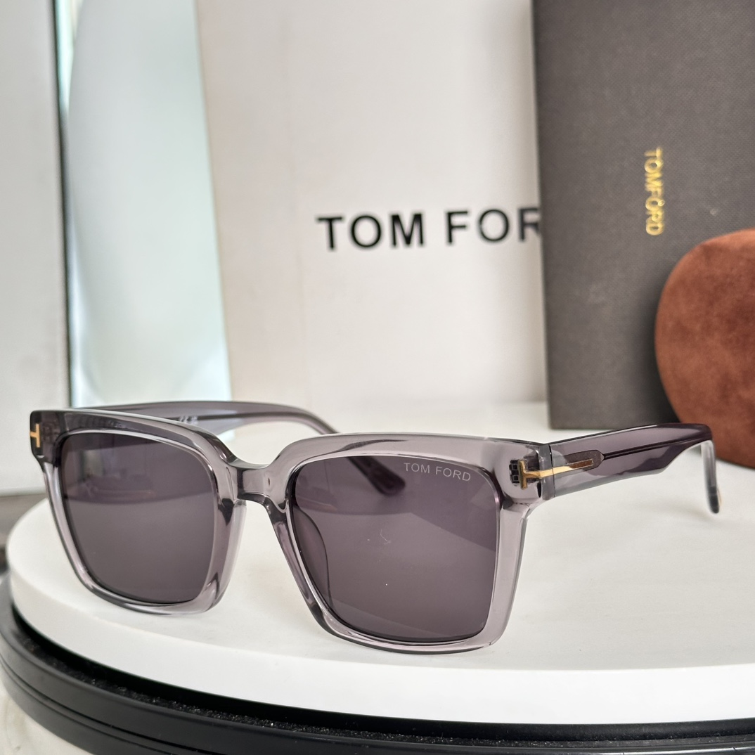  ‼️𝑻𝒐𝒎 𝑭𝒐𝒓*™ 
官网原版一比一
FT1161，SIZE：54-21-150凭借精湛的工艺备受