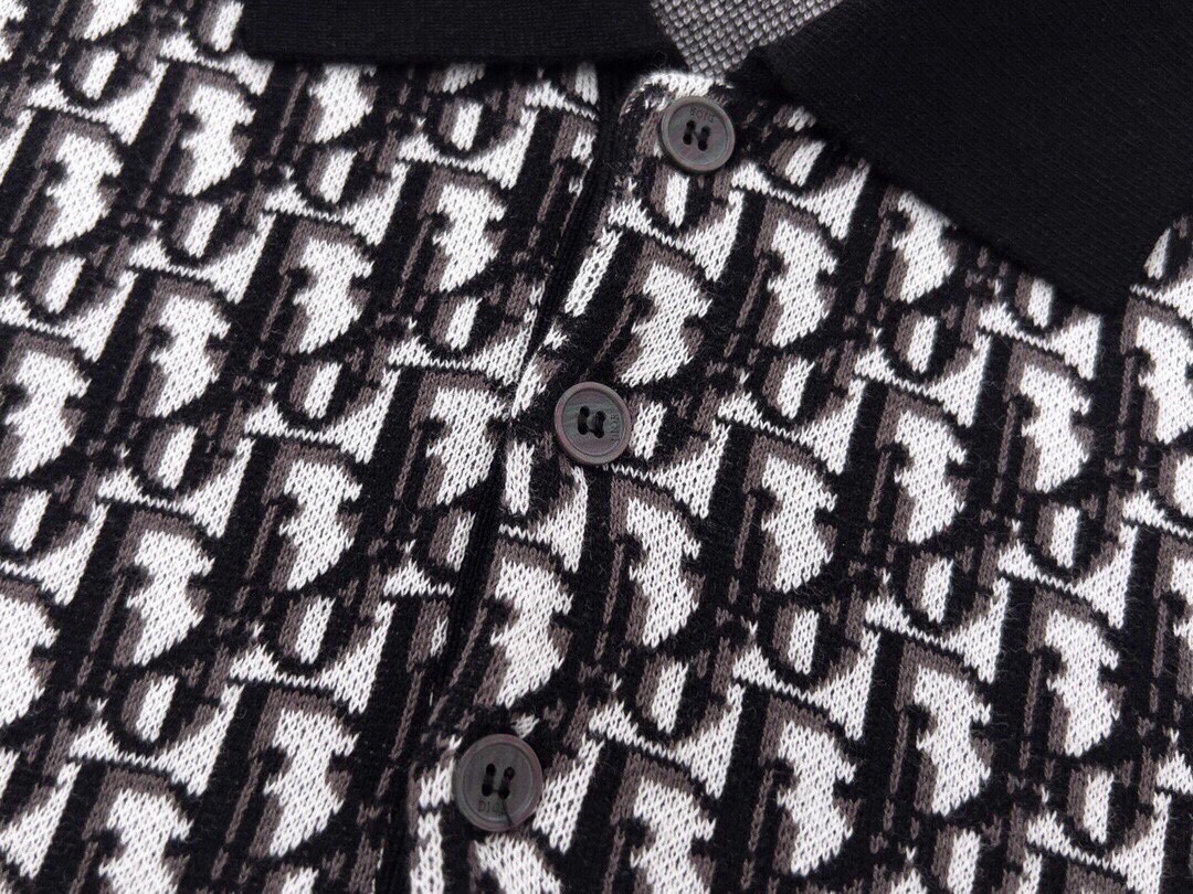 迪奥/Dior 春夏新款 满印字母提花针织短袖polo衫-莆田鞋,莆田鞋货源,高仿鞋,高仿鞋货源,安福档口,莆田高仿鞋,莆田鞋批发,高仿鞋批发,莆田高仿运动鞋,高仿运动鞋,莆田运动鞋 迪奥/Dior 春夏新款 满印字母提花针织短袖polo衫