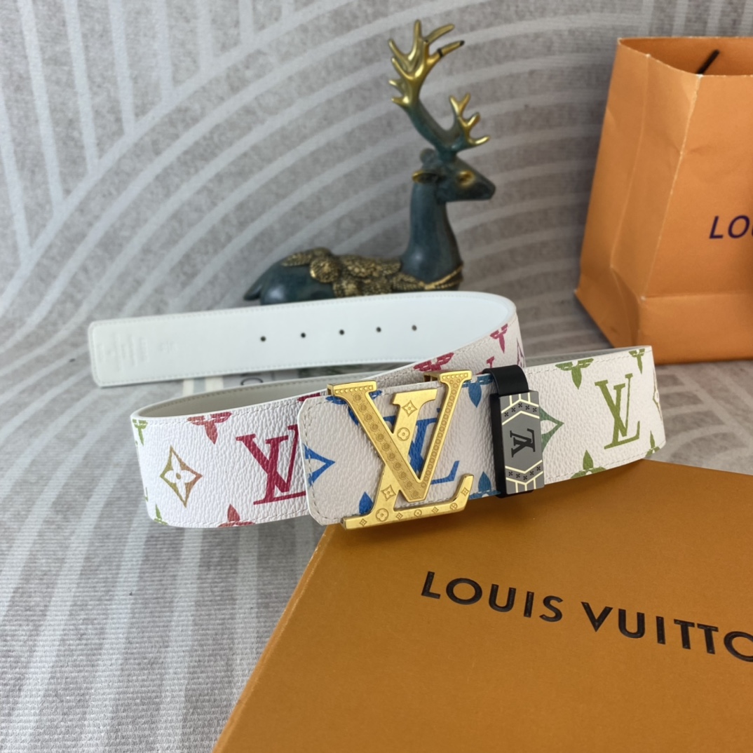 LV💕 特种皮腰带系列 ，原厂五金精品不锈钢扣，手感柔软舒适 宽3.8CM。