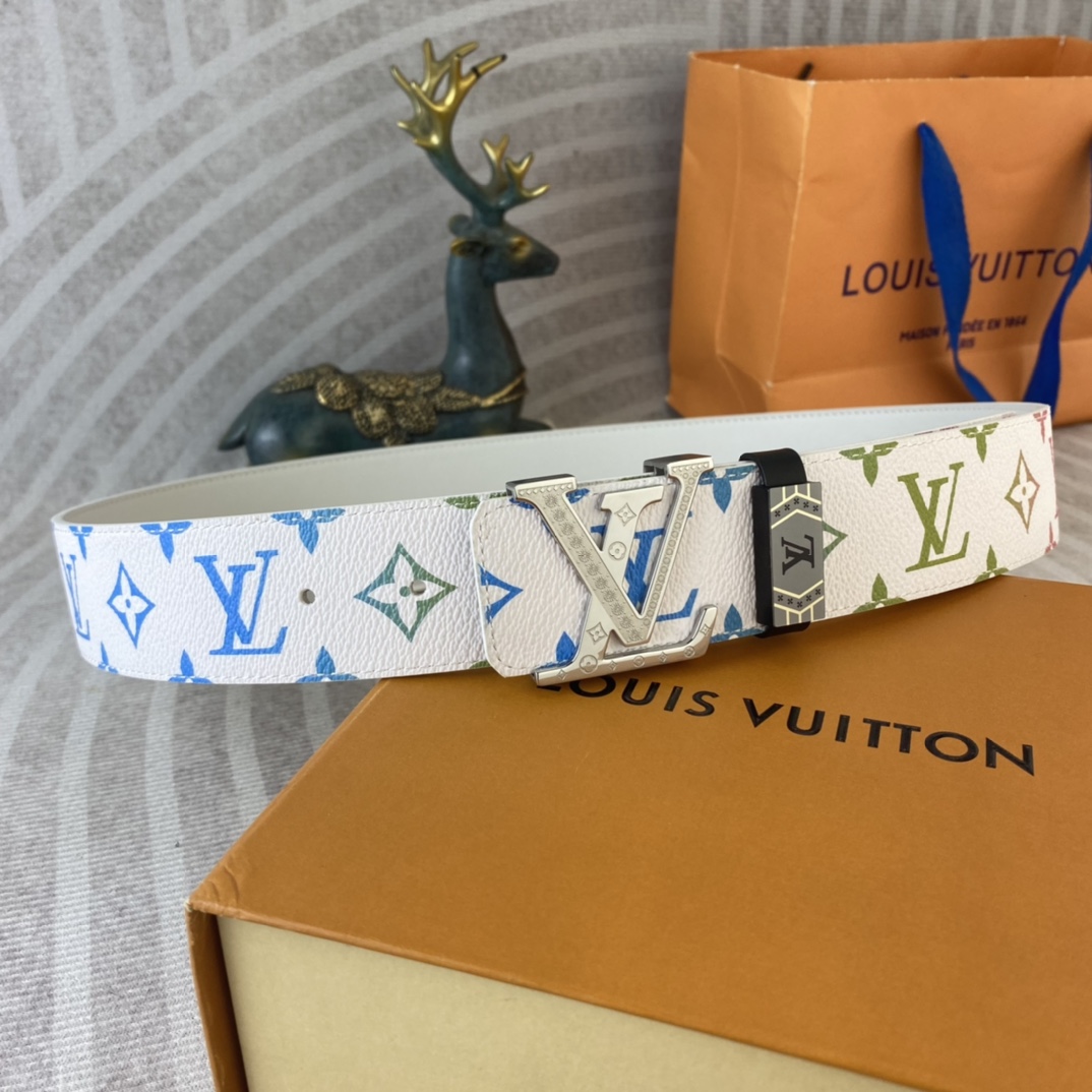 LV💕 特种皮腰带系列 ，原厂五金精品不锈钢扣，手感柔软舒适 宽3.8CM。