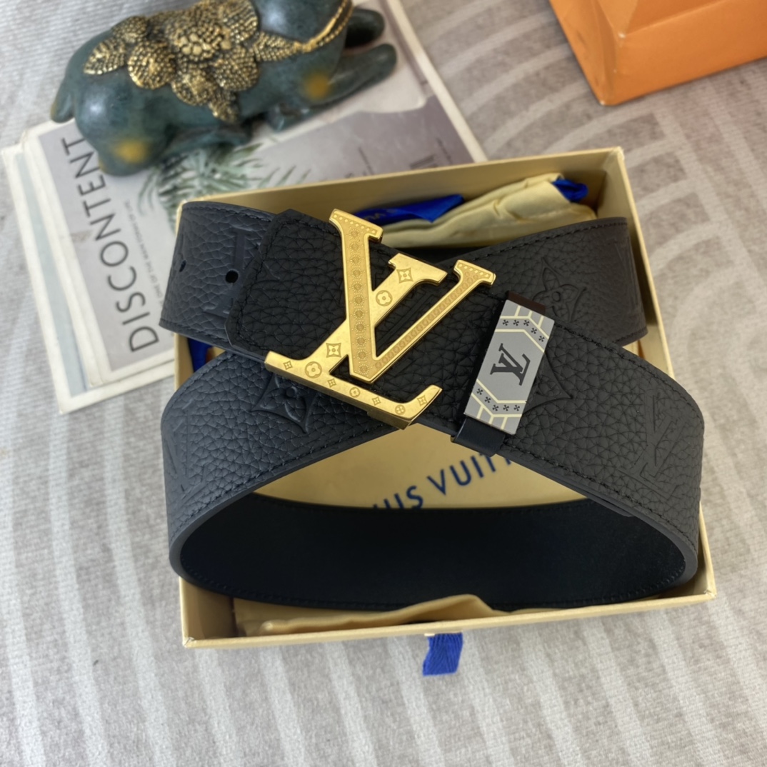 LV💕 特种皮腰带系列 ，原厂五金精品不锈钢扣，手感柔软舒适 宽3.8CM。