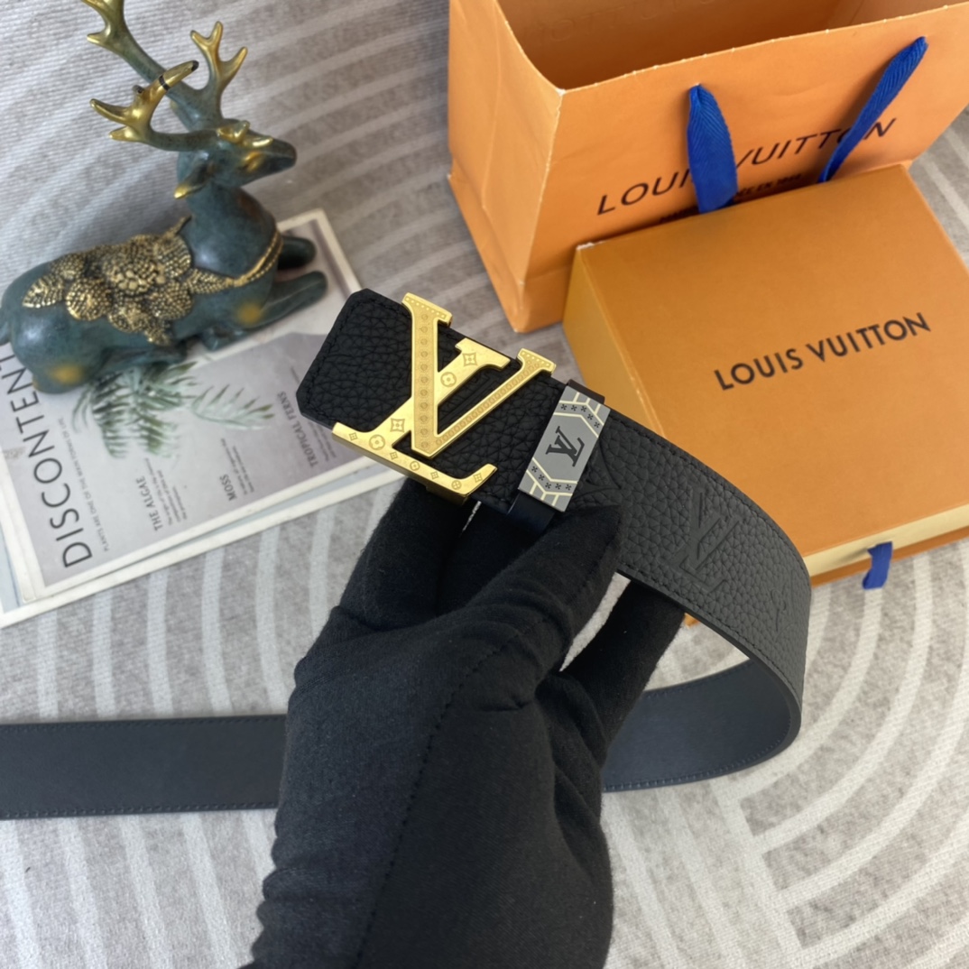 LV💕 特种皮腰带系列 ，原厂五金精品不锈钢扣，手感柔软舒适 宽3.8CM。