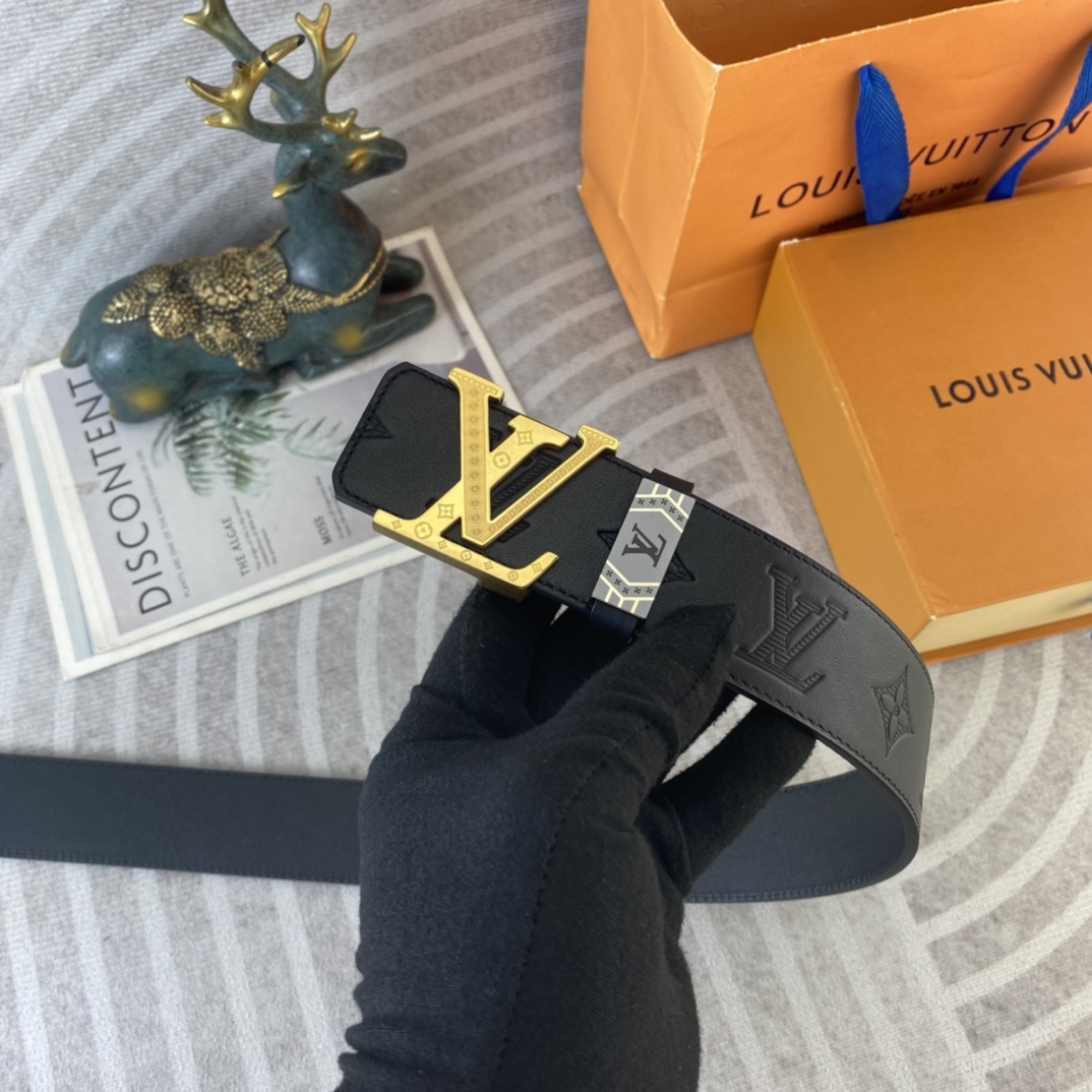 LV💕 特种皮腰带系列 ，原厂五金精品不锈钢扣，手感柔软舒适 宽3.8CM。