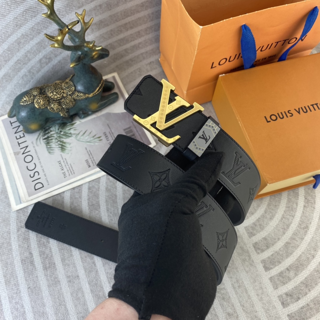 LV💕 特种皮腰带系列 ，原厂五金精品不锈钢扣，手感柔软舒适 宽3.8CM。