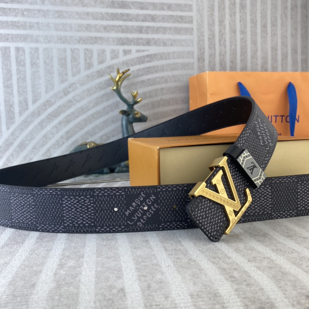 LV💕 特种皮腰带系列 ，原厂五金精品不锈钢扣，手感柔软舒适 宽3.8CM。