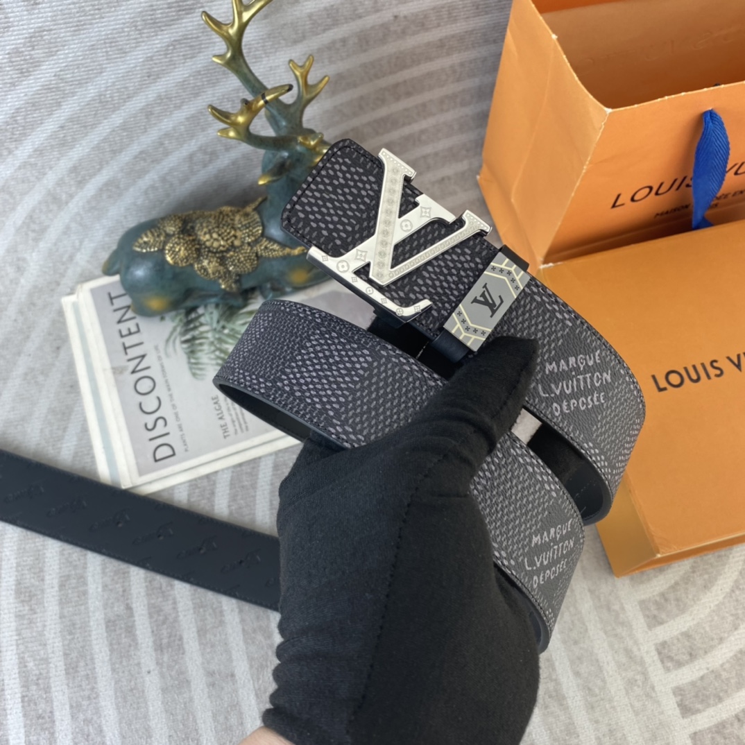LV💕 特种皮腰带系列 ，原厂五金精品不锈钢扣，手感柔软舒适 宽3.8CM。