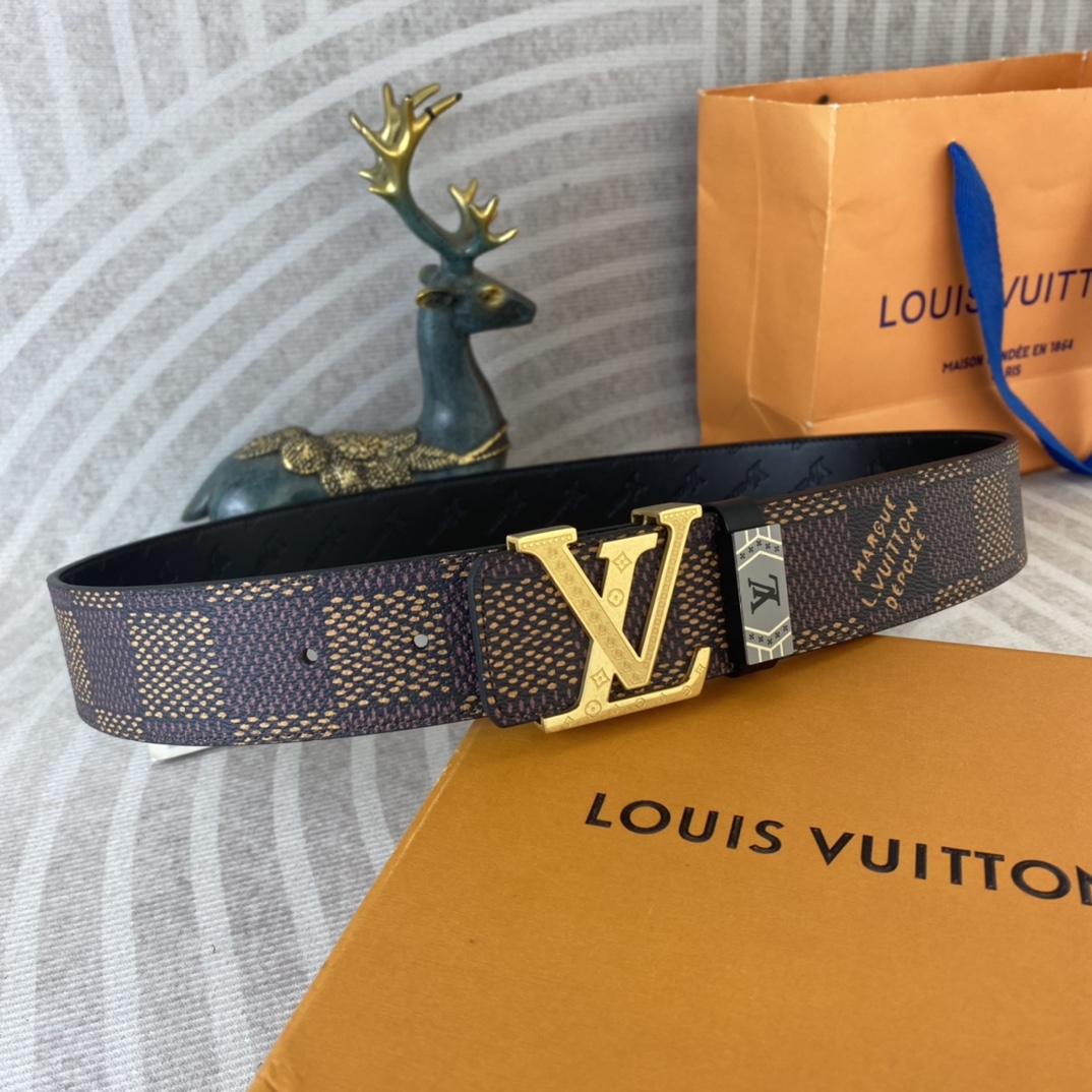 LV💕 特种皮腰带系列 ，原厂五金精品不锈钢扣，手感柔软舒适 宽3.8CM。
