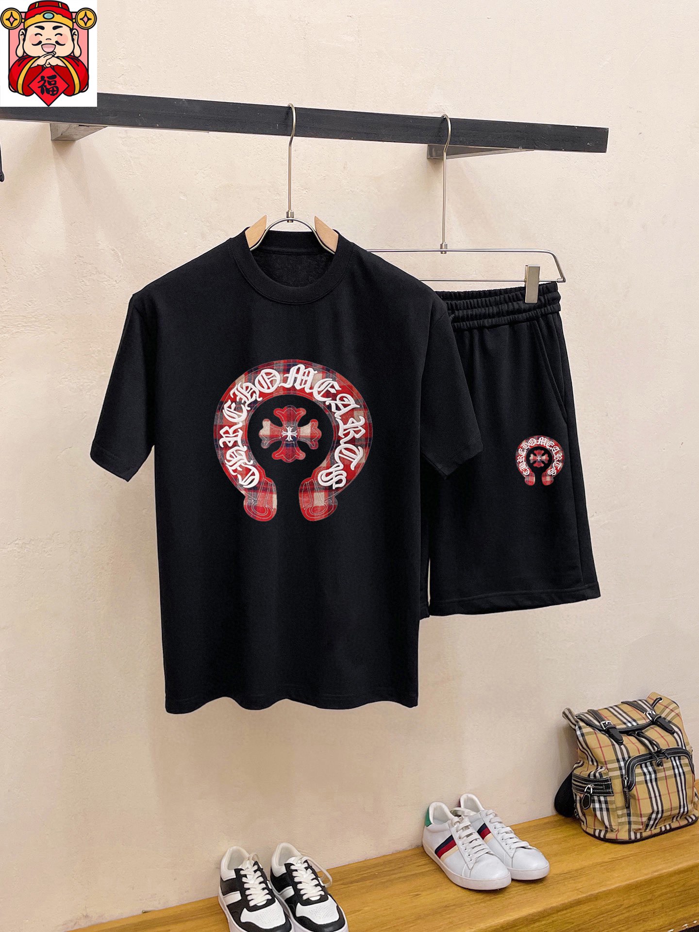 Chrome Hearts 品牌【ChampionHearts 克罗心】 2025新款男士短袖短裤套装 销售 市面高端版本 手感细腻柔软 让你穿着更加舒适 立体裁剪版型超赞 尺码:M-5XL下单请报身高体重