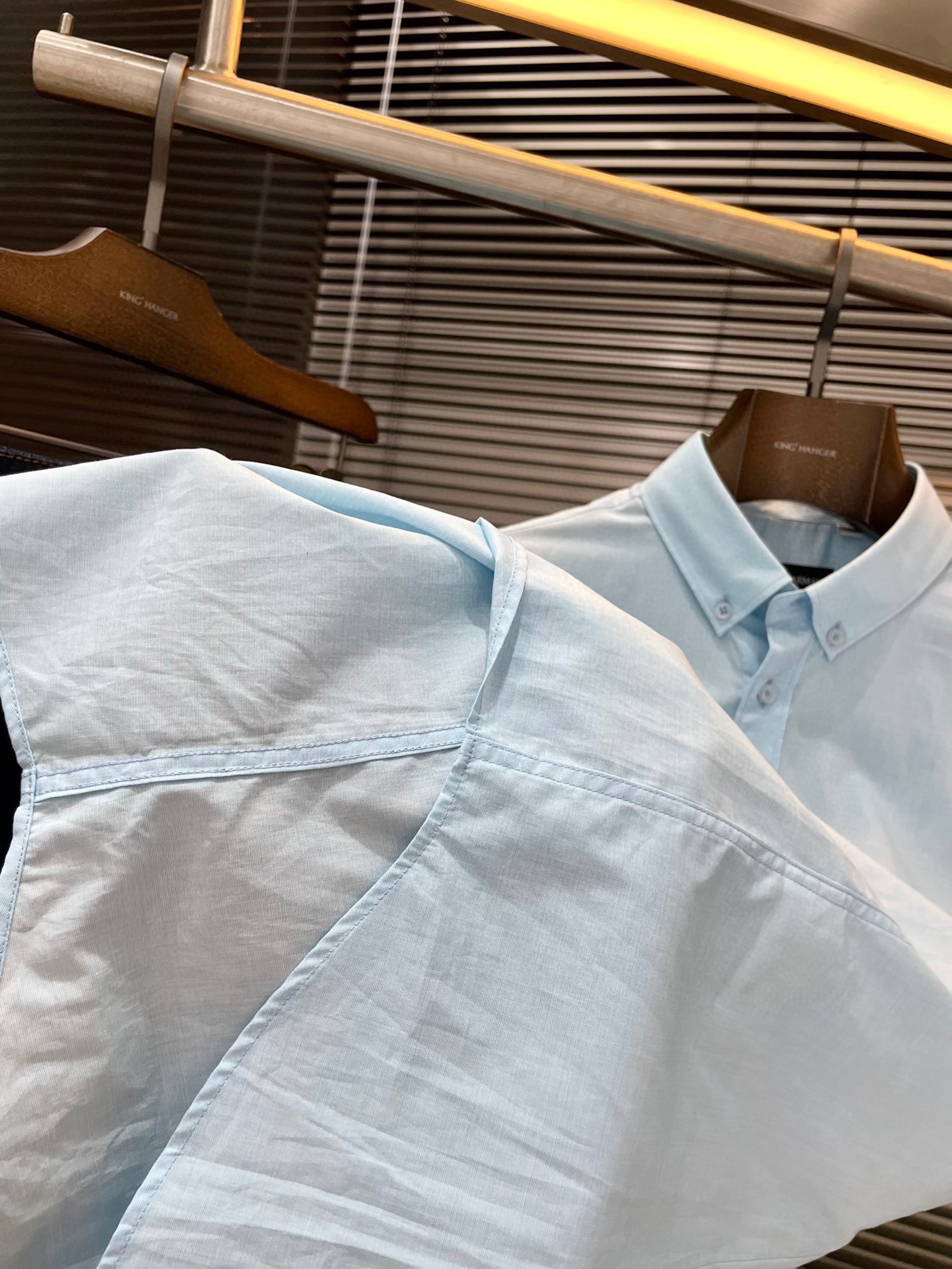 P675 Empirio Armin- (Amani) New Summer 2025 Star Consort: Stylish Cotton-Based Shirts for Men - 图片 7