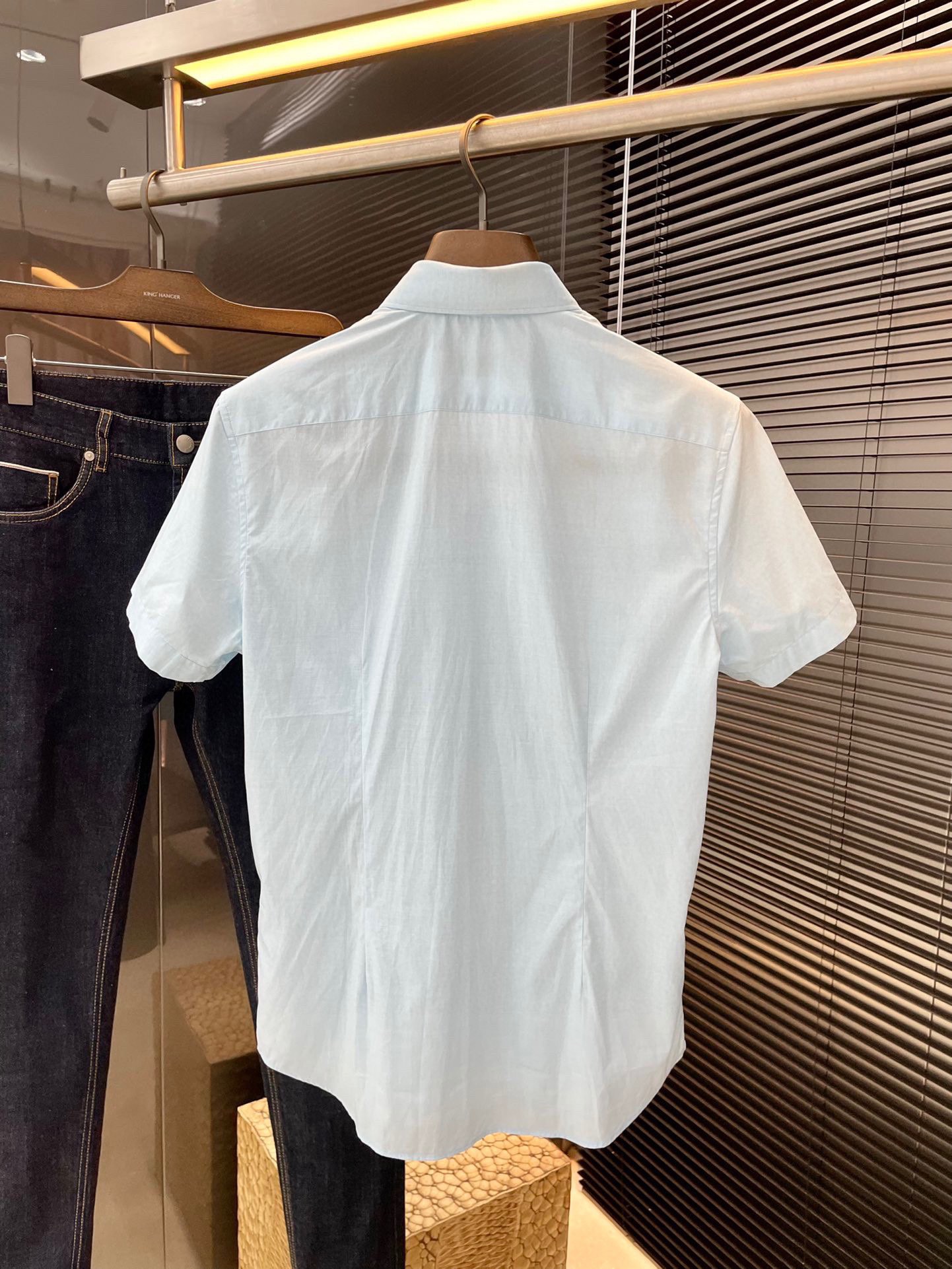 P675 Empirio Armin- (Amani) New Summer 2025 Star Consort: Stylish Cotton-Based Shirts for Men - 图片 9