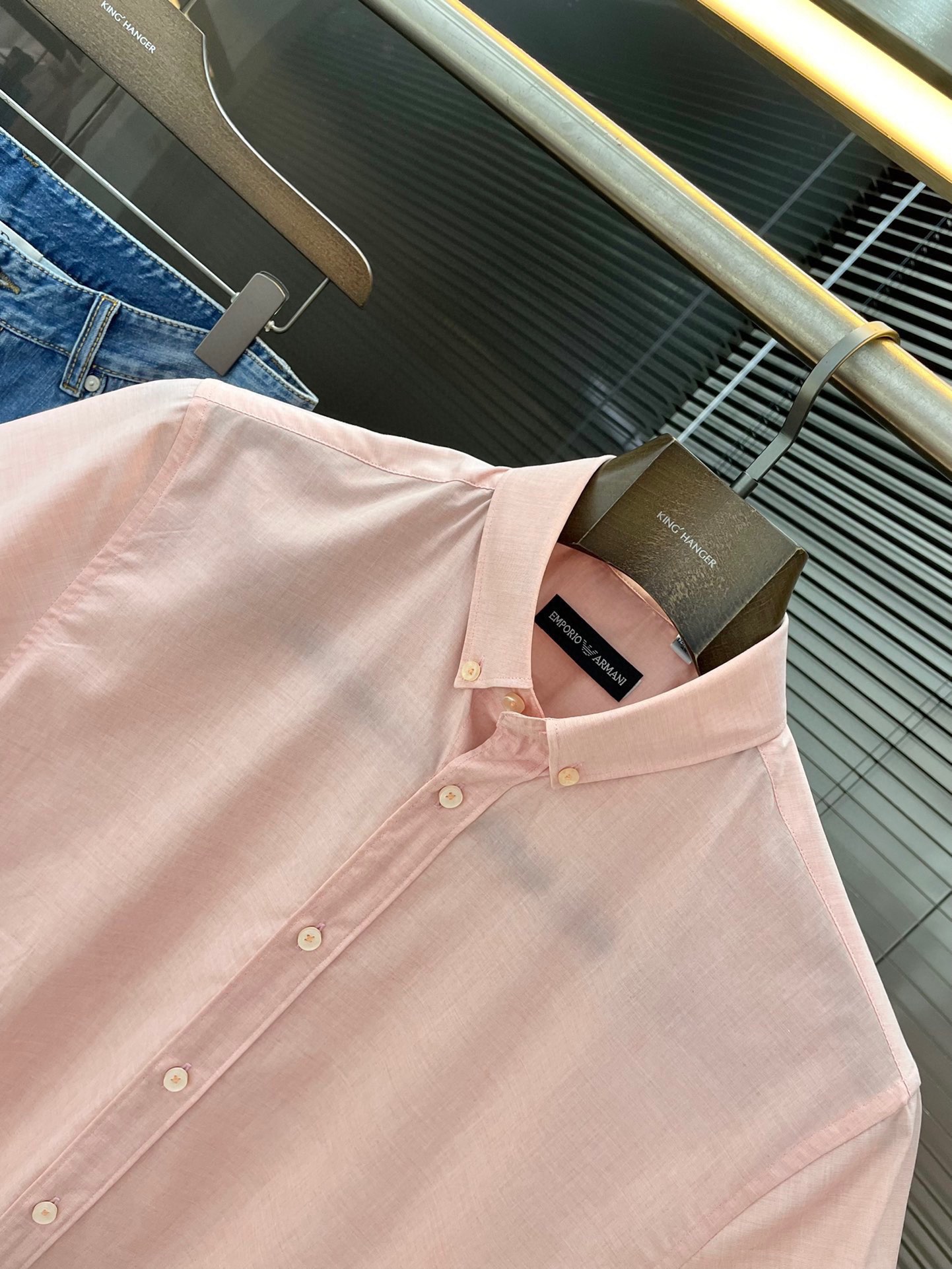 P675 Empirio Armin- (Amani) New Summer 2025 Star Consort: Simple, Stylish Cotton Fashion Shirts - 图片 2