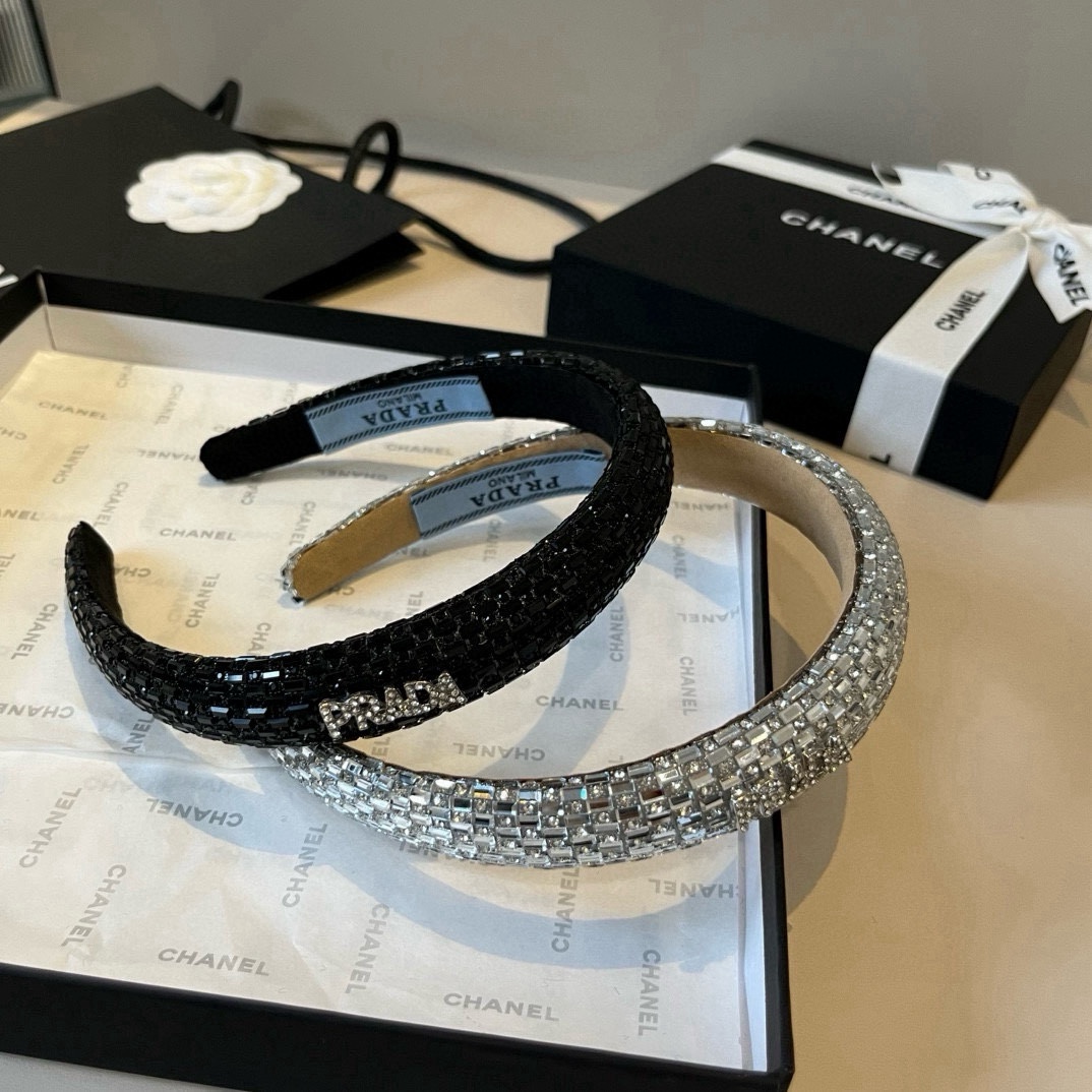🆕

PRADA普拉达发箍