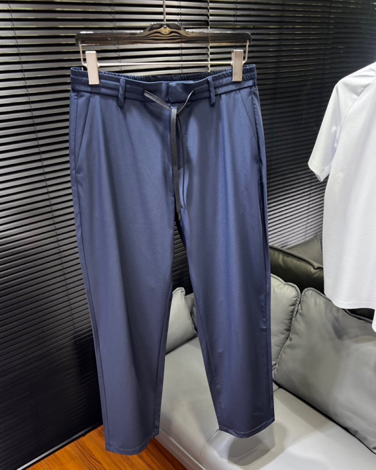 🔥HUGO BOSS 2025款通勤男士休闲裤/静奢，通勤救星来咯！免烫科技面料职场体面全靠它。甄选杜雷