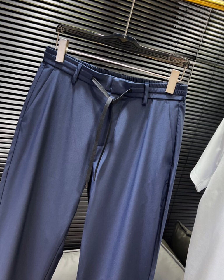 🔥HUGO BOSS 2025款通勤男士休闲裤/静奢，通勤救星来咯！免烫科技面料职场体面全靠它。甄选杜雷