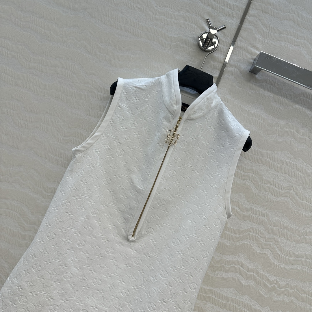 独家首发❤️ 爆单推荐，L25s春夏新品SProty系列，白色MONOGRAM老花logo牛仔背心连衣裙