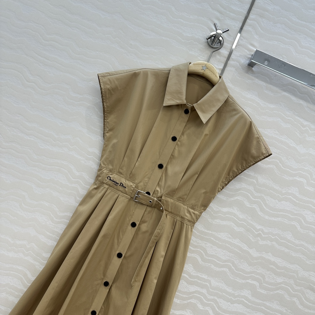 独家首发❤️高端品质missD减龄少女穿搭！气质翻领斜纹棉连衣裙！进口100%纯棉面料质感轻盈细腻，系腰