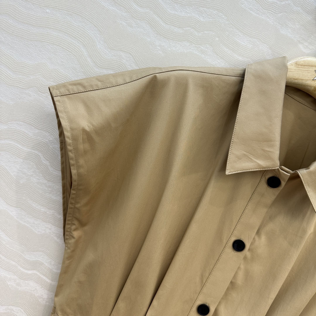 独家首发❤️高端品质missD减龄少女穿搭！气质翻领斜纹棉连衣裙！进口100%纯棉面料质感轻盈细腻，系腰