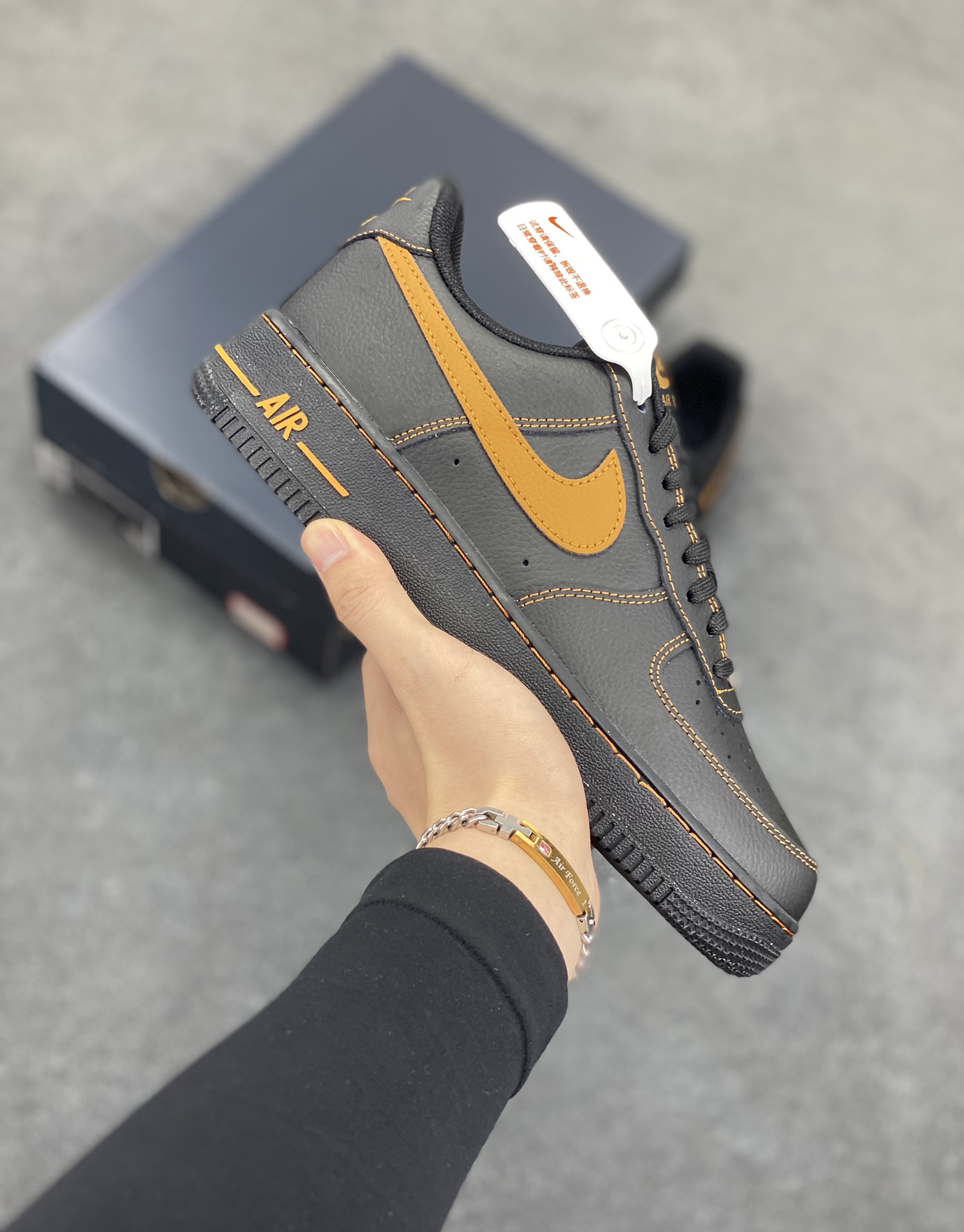 Nike Air Force 1 Low 黑黄 原楦头原纸板 打造纯正空军版型 专注外贸渠道 全掌内置蜂窝气垫 原盒配件 原厂中底钢印、拉帮完美 货号:HQ2037-003 尺码:36 36.5 37.5 38 38.5 39 40 40.5 41 42 42.5 43 44 44.5 45-选品中心