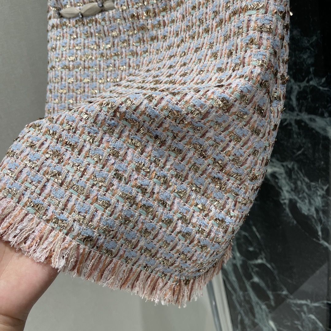 Val华伦 25早秋新款 流苏粗纺半裙 内衬yb定制提花 进口粗纺毛呢材质质感高级 重工流苏裙摆完美演绎