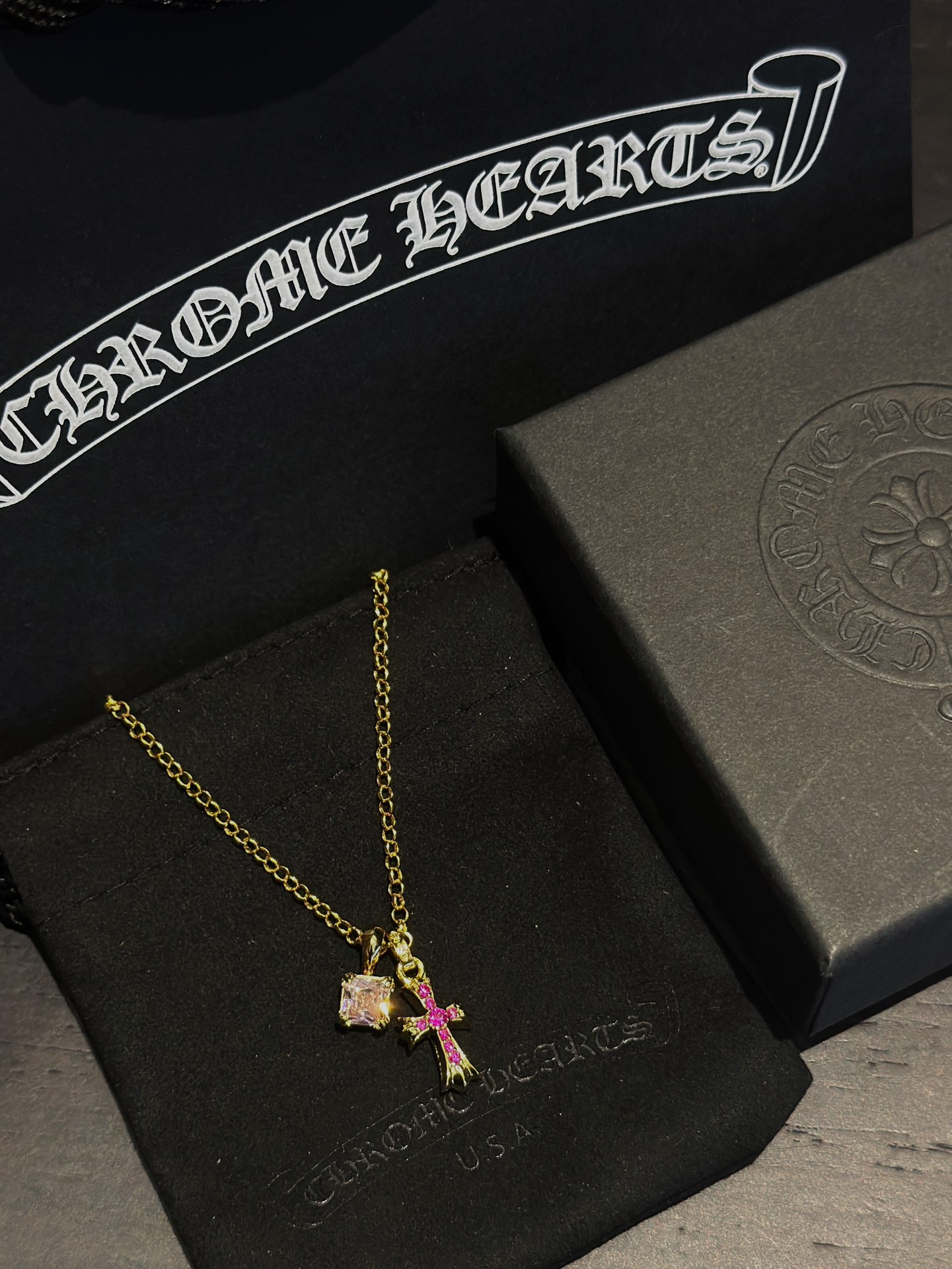 Chrome Hearts 𝐂𝐡𝐫𝐨𝐦𝐞 𝐡𝐞𝐚𝐫𝐭𝐬 克罗心 十字架镀金方糖项链