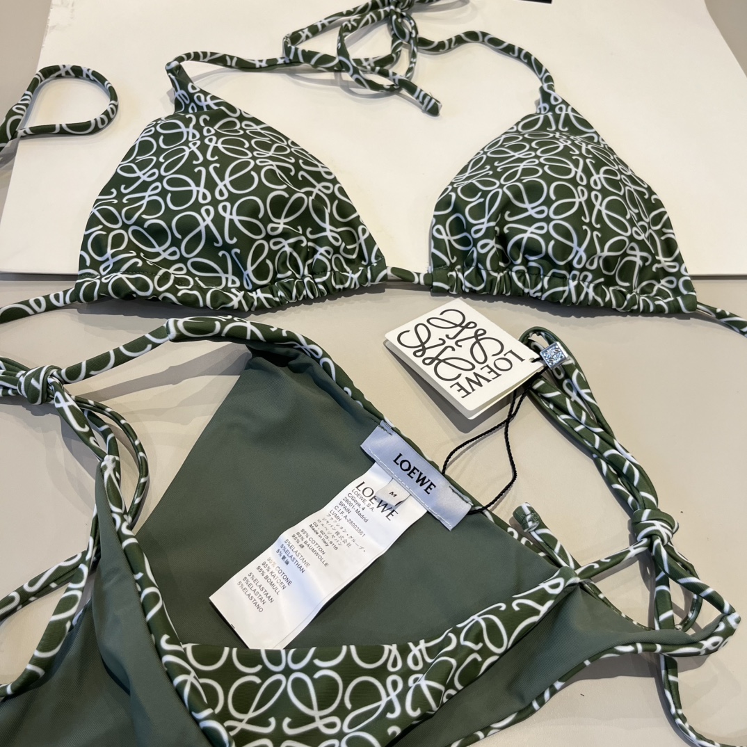  🆕
罗意威LOEWE新款比基尼泳衣👙❤️😍🥰适合多种场景的游泳衣🏊‍♀️海边 游泳池 温泉 水上乐园 