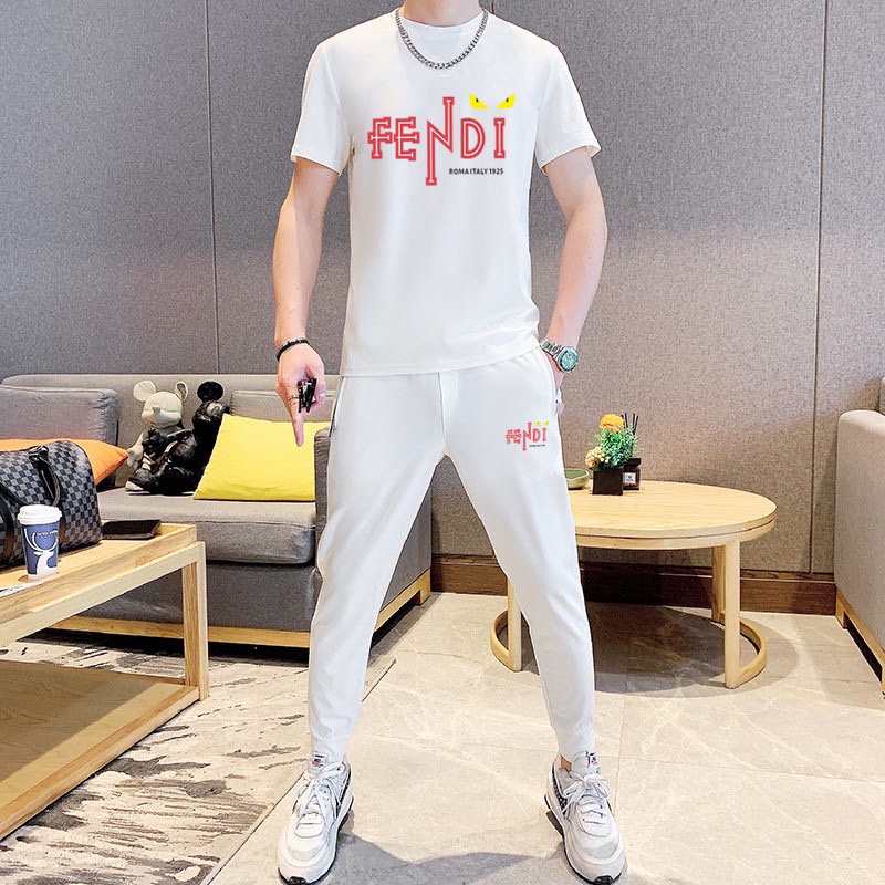 Fendi FENDI 芬迪 (胖子福音) 2025 世界知名奢侈品牌