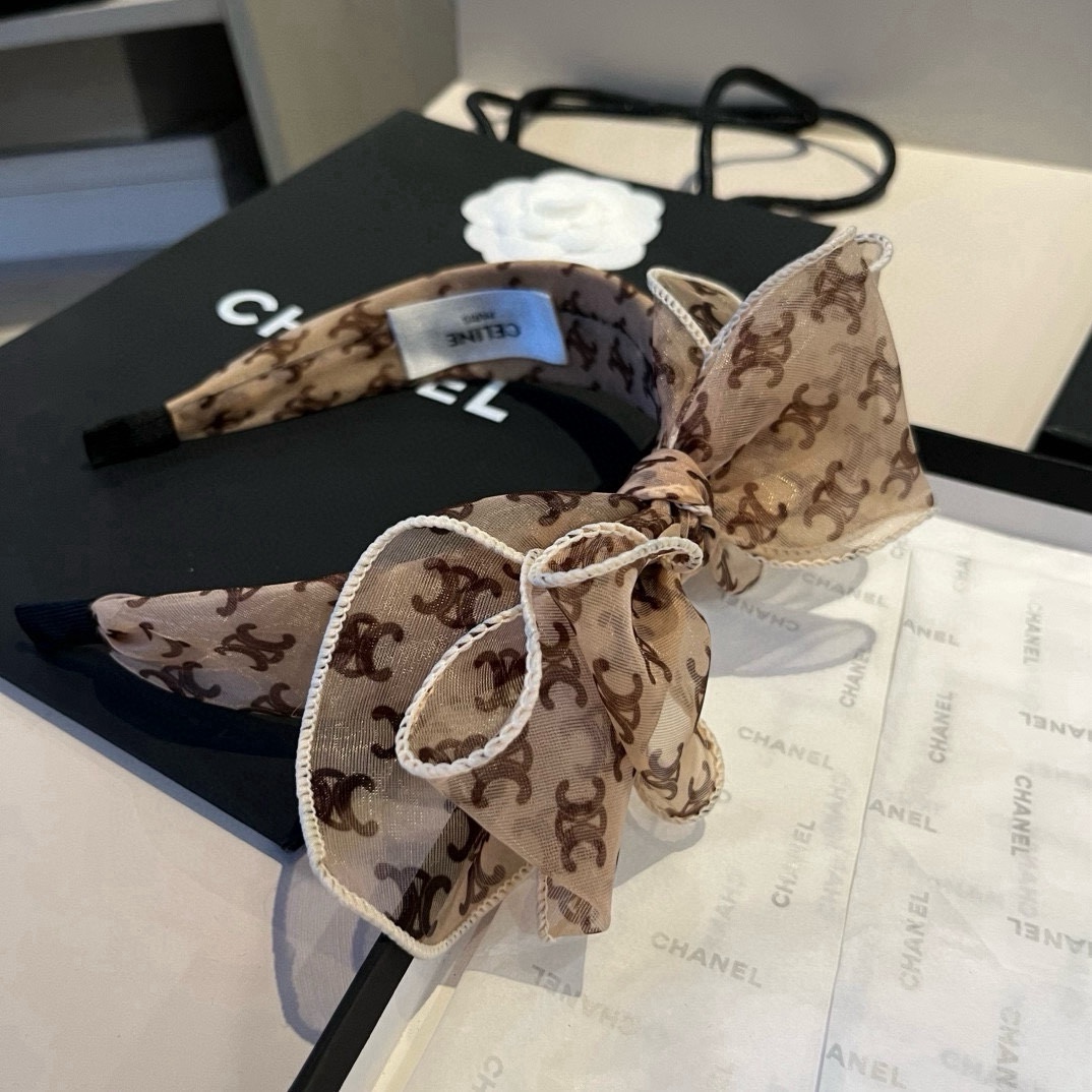🆕

Celine赛琳蝴蝶结发箍