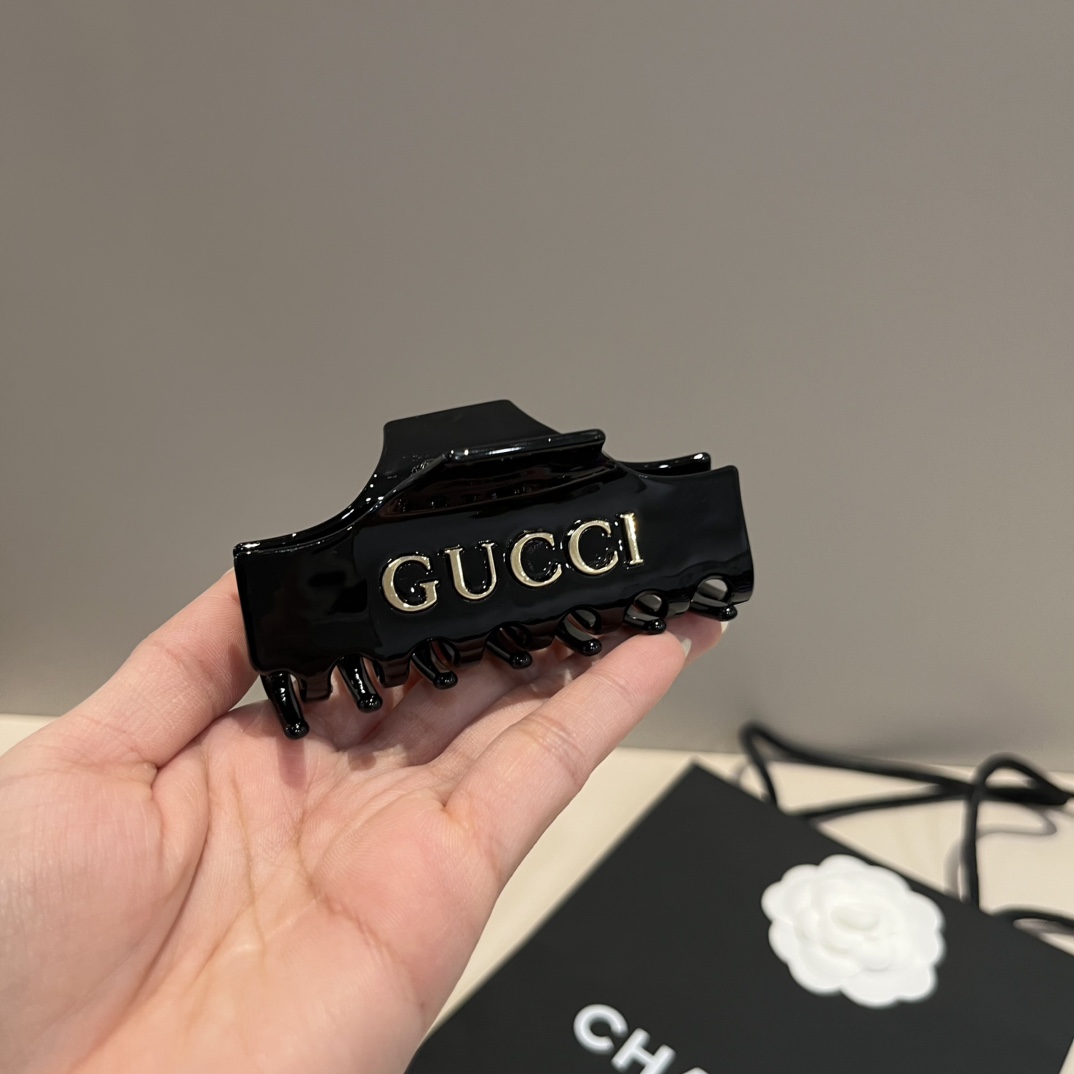 🆕

Gucci古奇新款发夹