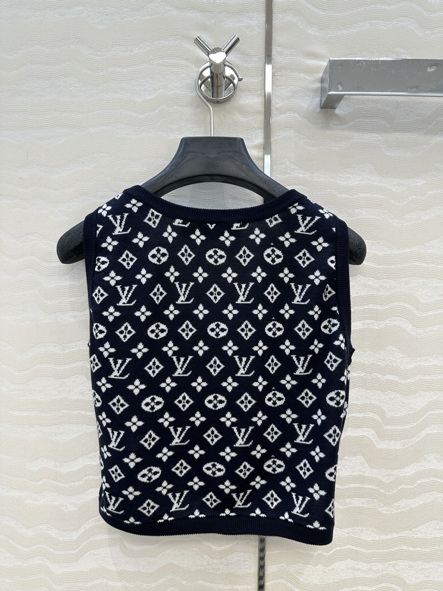 独家首发❤️原单品质！25s春夏 度假新品针织抹胸小背心，定制海军蓝MONOGRAM提花撞色。18针徳国
