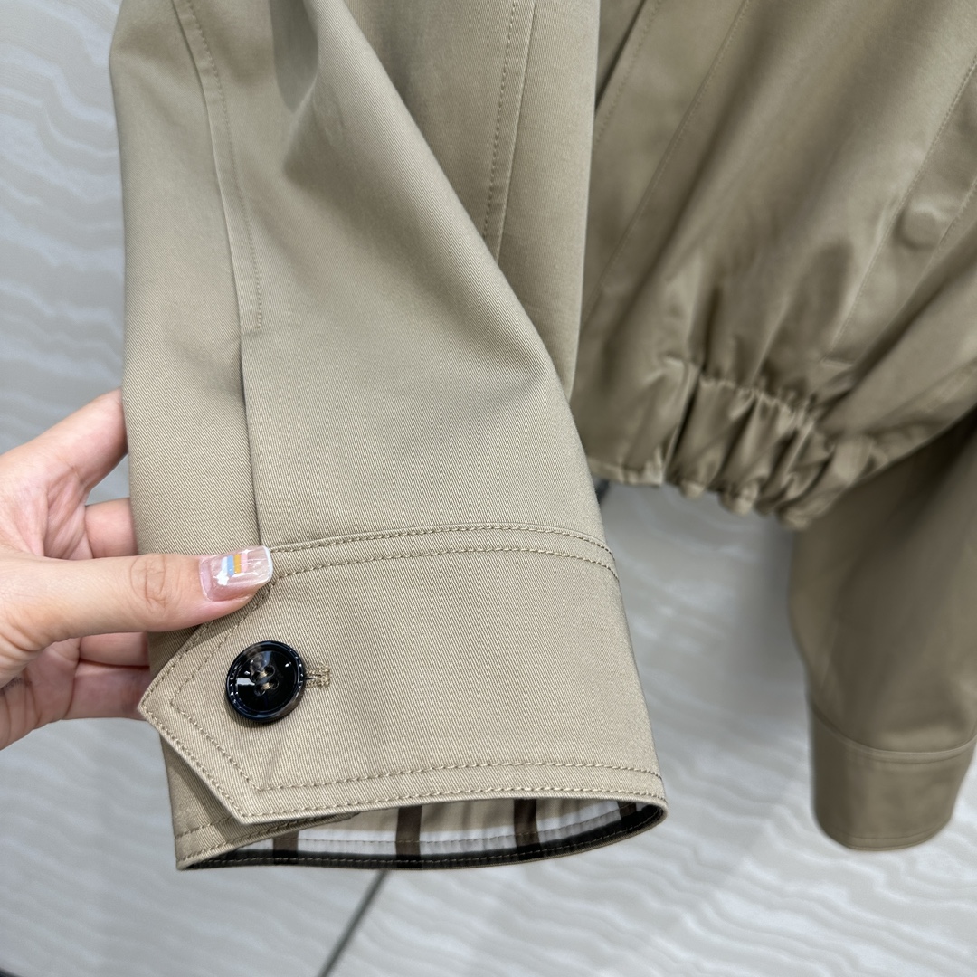 独家首发💕高端原单品质，BV长期主义。巴恩风时髦穿搭！25s早秋新品夹克外套！定制进口高支斜纹棉面料挺阔