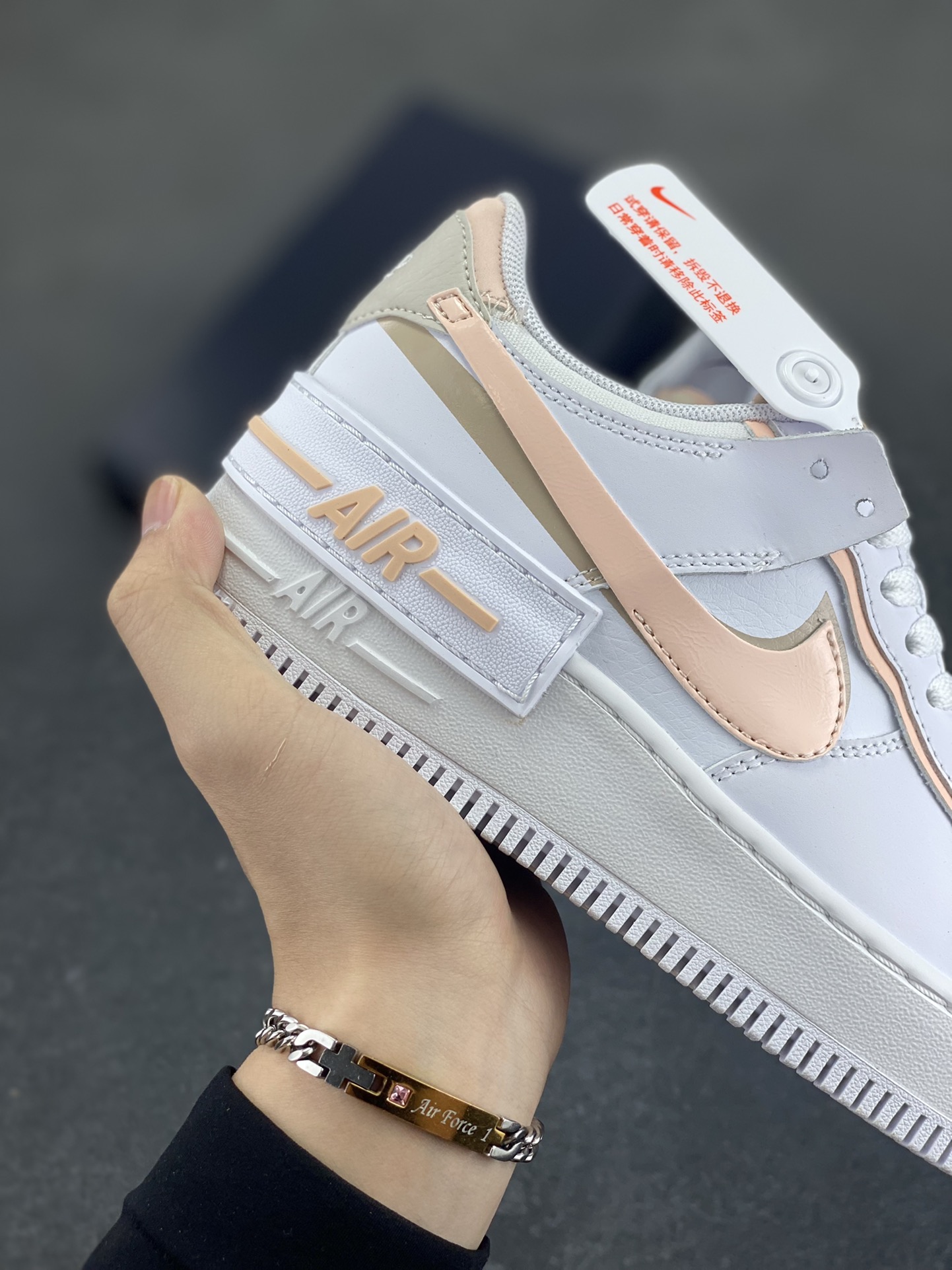 图片[6]-NK Air Force 1 Shadow 轻量增高低帮百搭板鞋\”拼接马卡龙\” 全新少女系解构主义设计双层轻量EVA发泡中底+防滑RB橡胶外圈底鞋底 原楦头原纸板 打造纯正空军版型 专注外贸渠道 全掌内置蜂窝气垫 原盒配件 原厂中底钢印、拉帮完美 货号： CI0919-121 尺码：35.5 36 36.5 37.5 38 38.5 39 40 40.5 41 42-选品中心