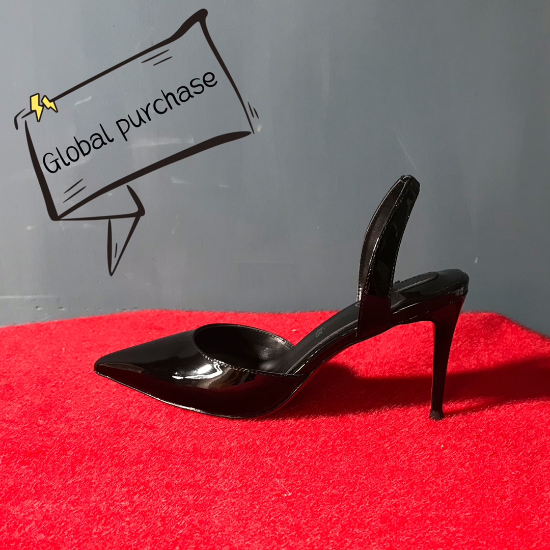 NO:336675,High-end customized classic series!  H8.5Cm, size 34-42. genuine leather sole. Customized model, no return or exchange. 9039-. Black leather, black sheepskin, standard European size Reference:9039- Color:black/black Material:veau velourd Lining:goat leather Heel height:8.5Cm Sole:leather sole Size:EUR 34-42 (US 4-11):,,christian louboutin,sheepskin,Leather soles19860909高端订制一精典款系列！ H8.5Cm,尺码34-42码.真皮大底.订制款,不退不换.9039-.黑柒皮,黑色羊皮里, 标准欧码 Reference:9039- Color:black/black Material:veau velourd Lining:goat leather Heel heigh:8.5Cm Sole:leather sole Size:EUR 34－42（US 4一11) :,,christian louboutin,sheepskin,Leather soles,Women's Shoes