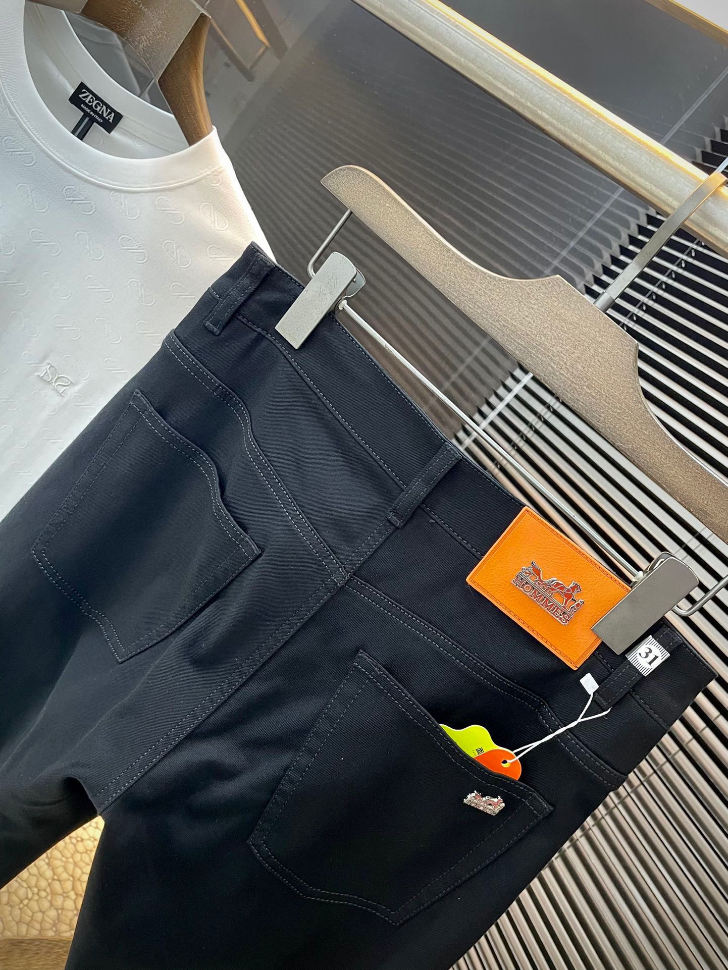 Hermes 2025 Summer Jeans: Italian Cowboy Fabric, Stylish Design, Comfortable Fit - 图片 7