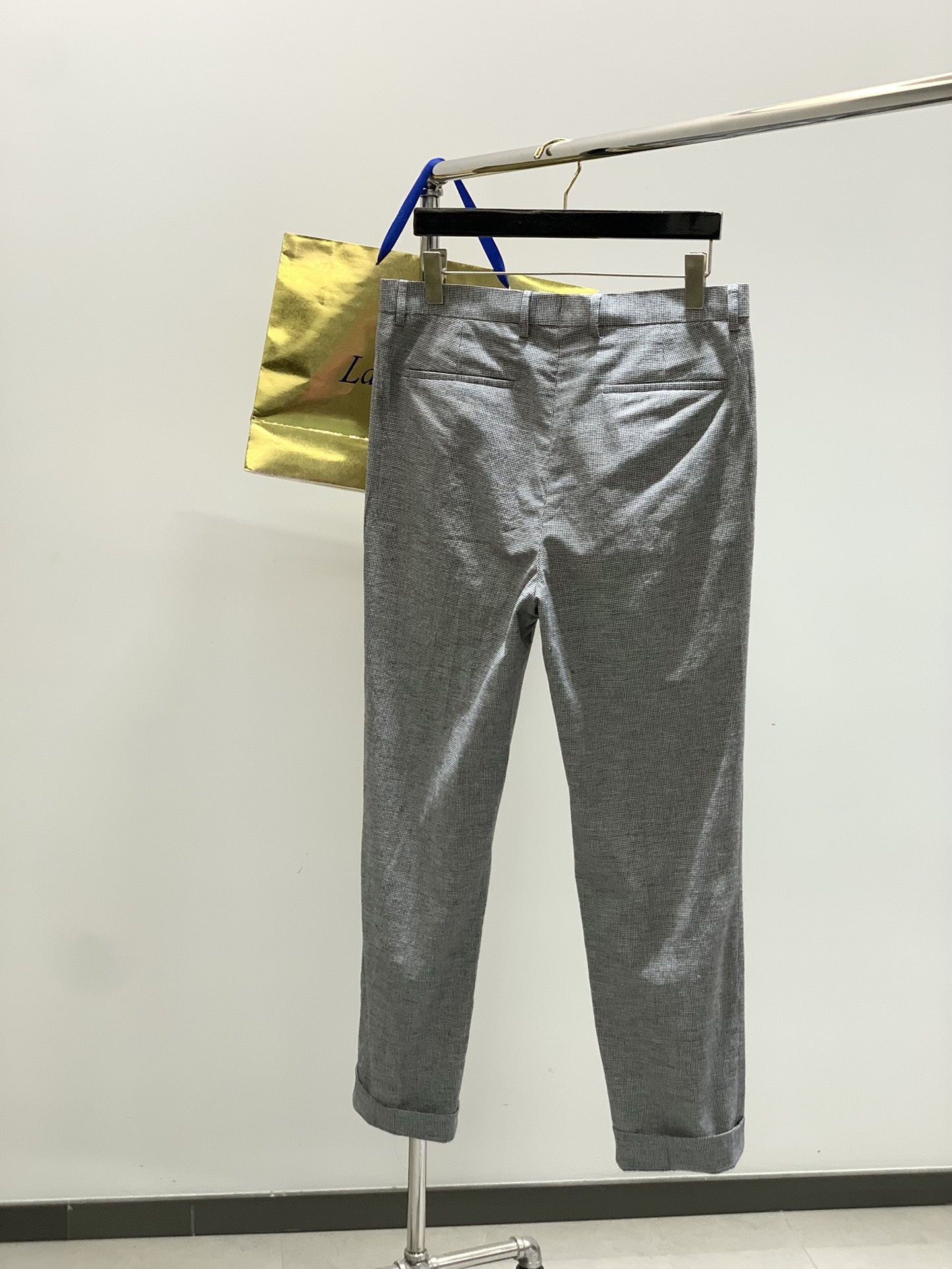 “Stylish Fashion Brand: New Spring 2025 Clothing Collection with Unique Designs and High Quality” - 图片 2