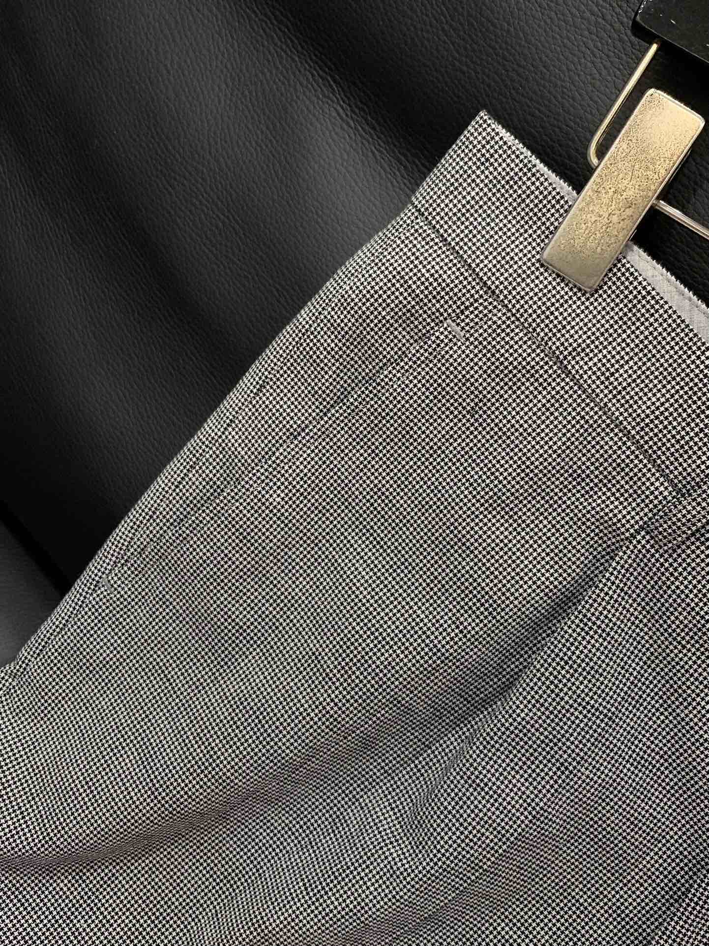 “Stylish Fashion Brand: New Spring 2025 Clothing Collection with Unique Designs and High Quality” - 图片 6