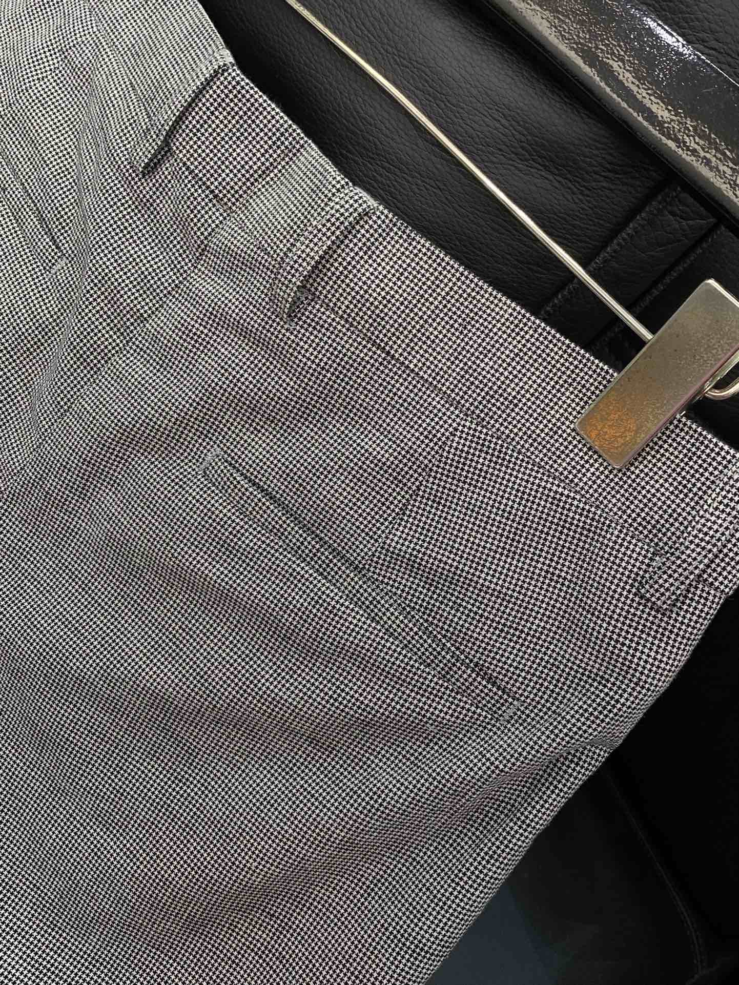 “Stylish Fashion Brand: New Spring 2025 Clothing Collection with Unique Designs and High Quality” - 图片 8