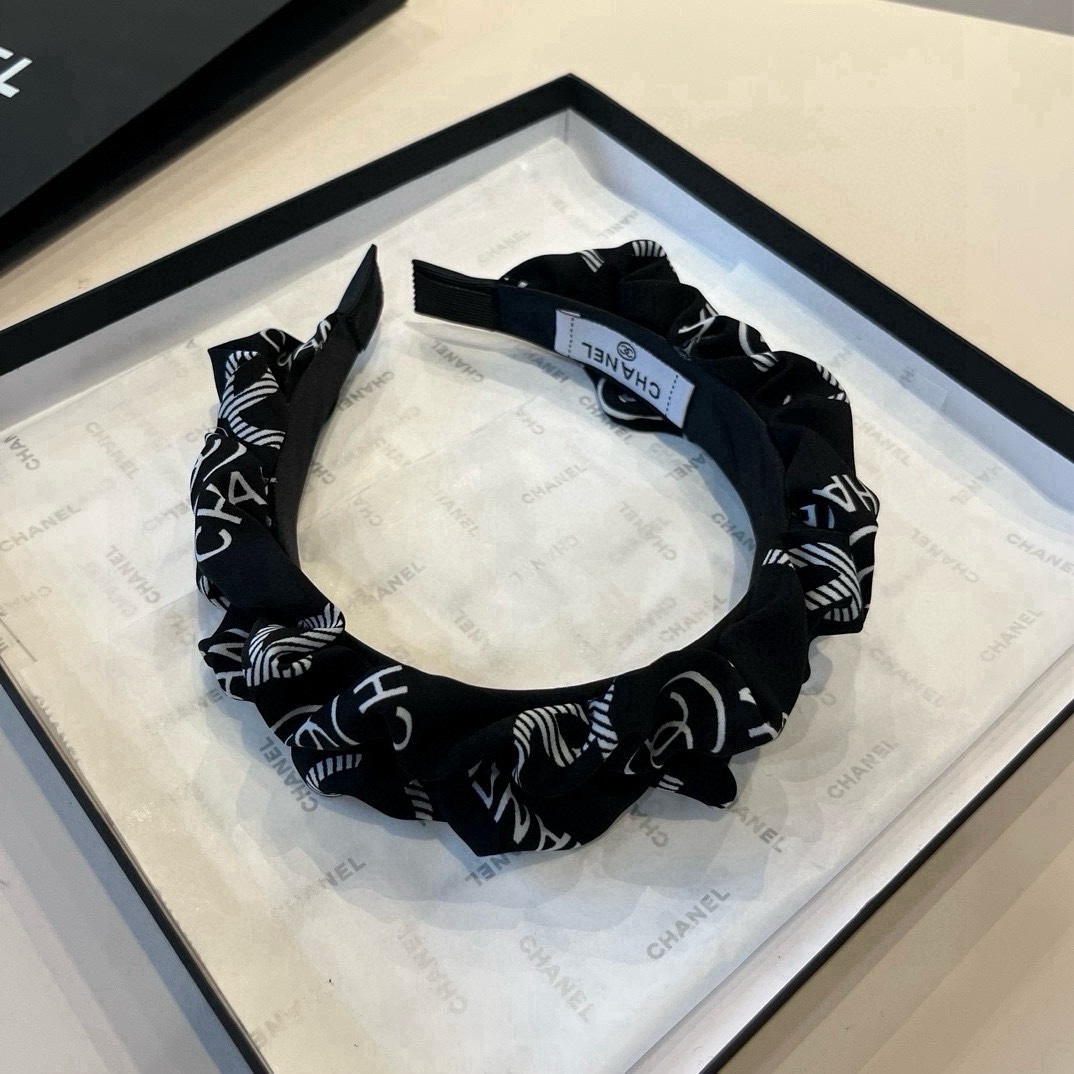 🆕

Chanel香奈儿发箍