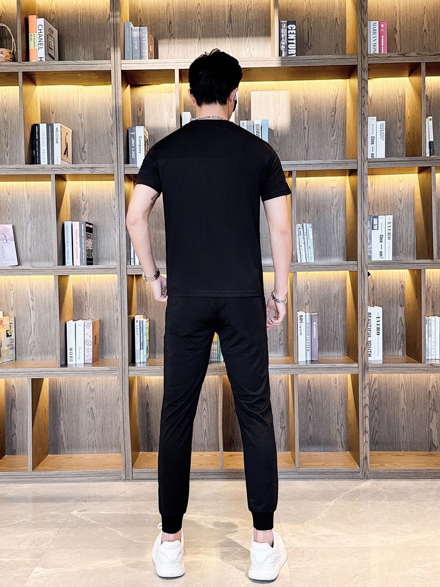 Saint Laurent YSL圣罗兰 (胖子福音) 2025 世界知名奢侈品牌