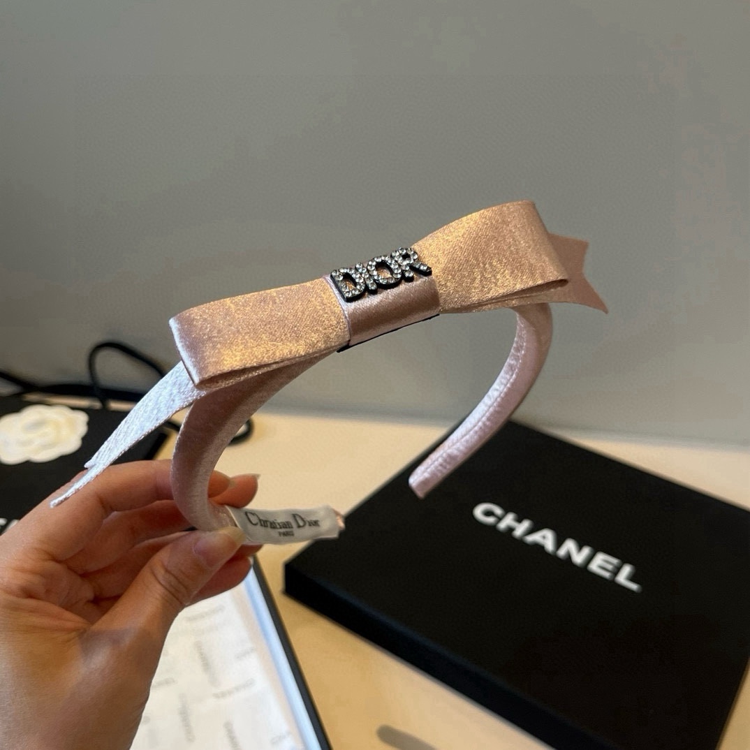🆕

Dior迪奥新款发箍