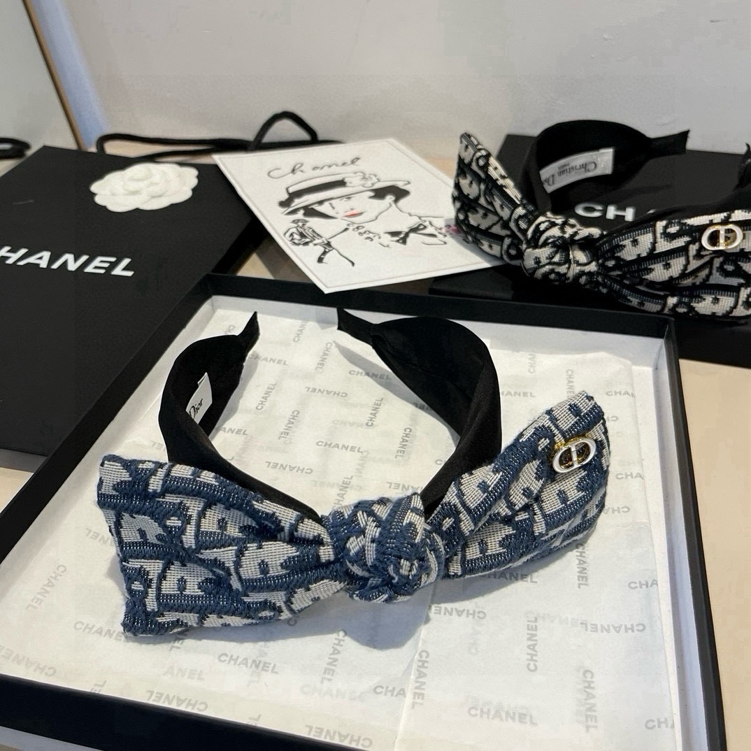 🆕

Dior迪奥新款发箍
