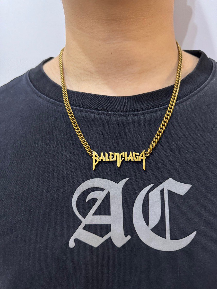 【】原单货🔹🔹新品 巴黎世家 项链Balenciaga 做旧款🔹专柜一致 黄铜材质 古金电镀 火爆款出货